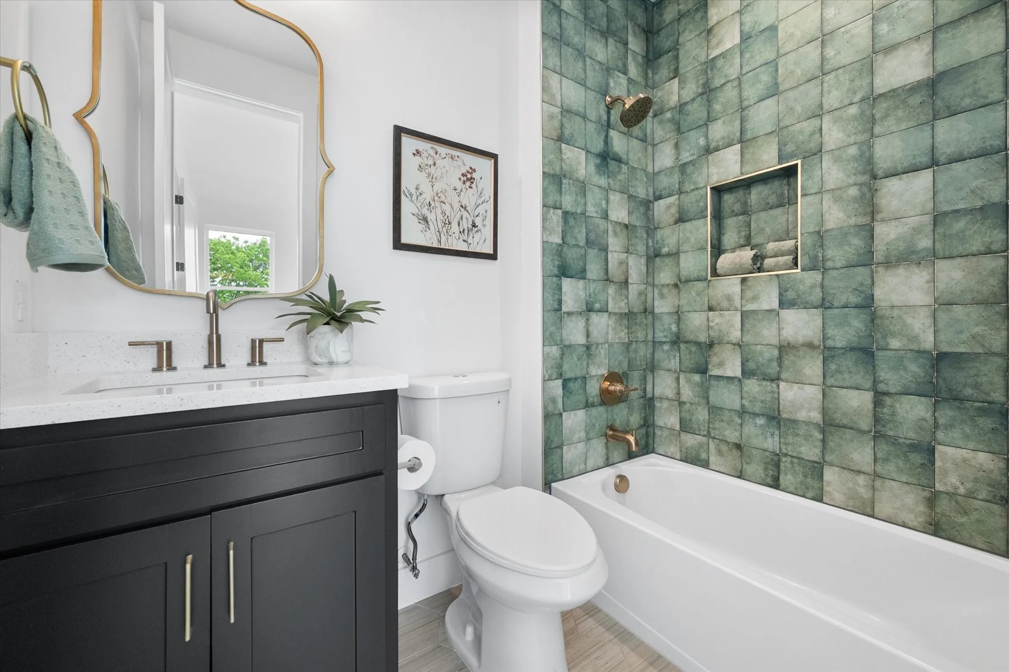 Single Family Residence For Sale in Denton County , 204 N Pine Street, Roanoke, Texas 76262, 4 Bedroom, 4 Bathroom, 2 Garage spaces, 3,219 Sqft, built in 2025, New Construction - Complete, mls#21256113, Real Estate Agent in Roanoke, Homes For Sale in Denton county, Homes For Sale in Roanoke, Realtor in Roanoke Texas, Real Estate Brokerage Independent Realty Texas, Luminita Cordes Realtor