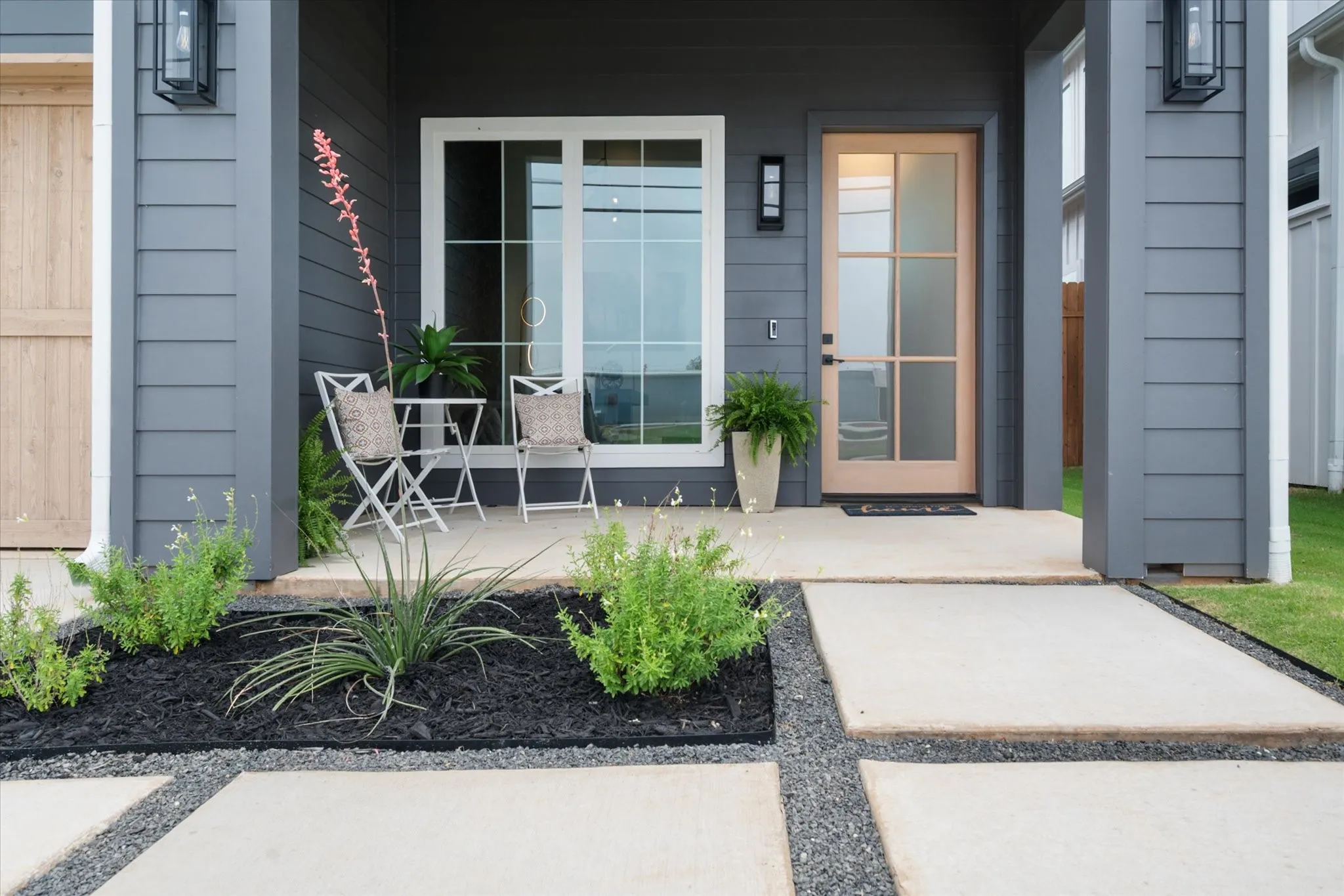 Single Family Residence For Sale in Denton County , 204 N Pine Street, Roanoke, Texas 76262, 4 Bedroom, 4 Bathroom, 2 Garage spaces, 3,219 Sqft, built in 2025, New Construction - Complete, mls#21256113, Real Estate Agent in Roanoke, Homes For Sale in Denton county, Homes For Sale in Roanoke, Realtor in Roanoke Texas, Real Estate Brokerage Independent Realty Texas, Luminita Cordes Realtor
