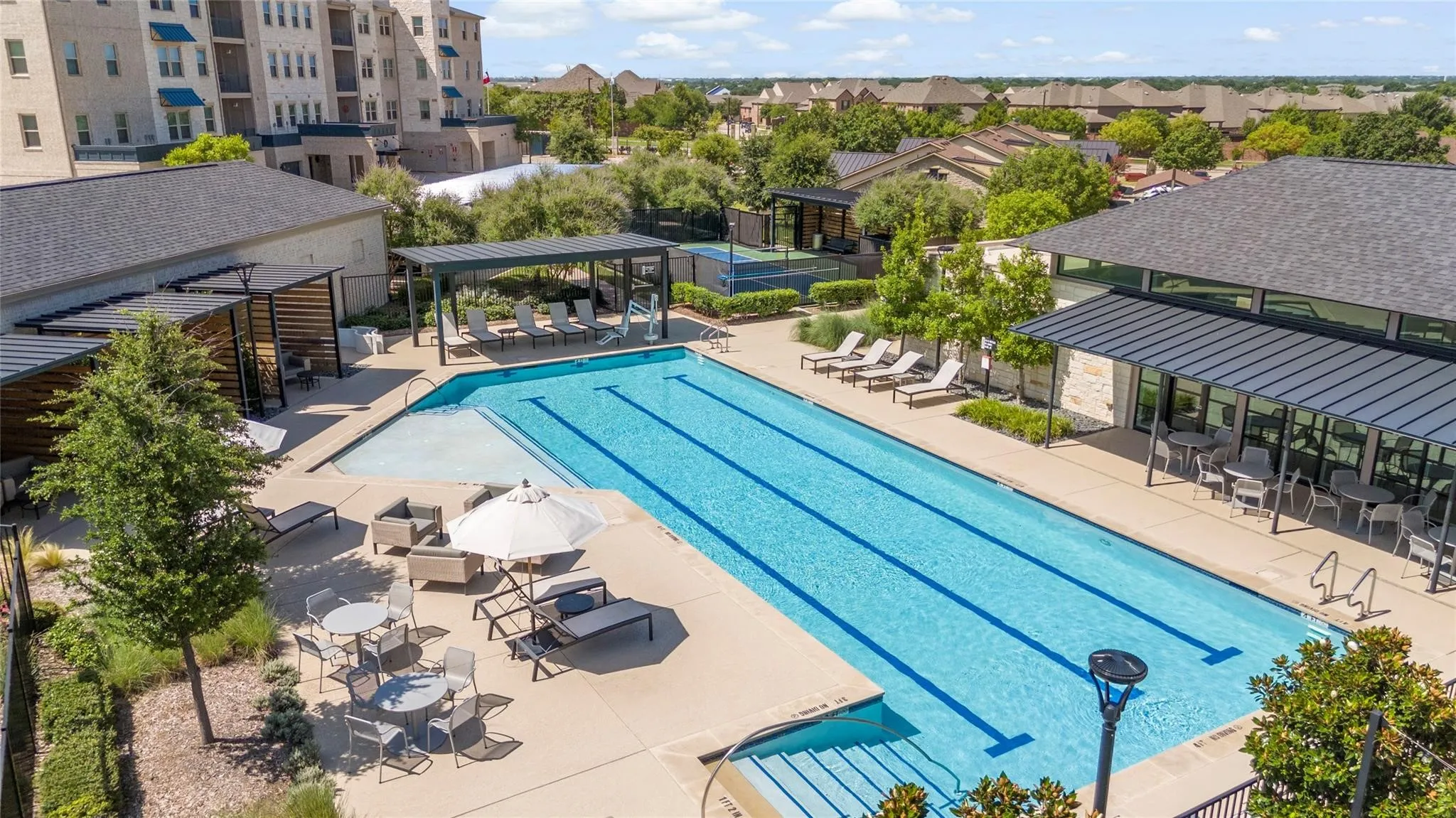 Condominium For Sale in Collin County , 651 N Watters Road 7202, Allen, Texas 75013, 2 Bedroom, 2 Bathroom, 1 Garage spaces, 1,709 Sqft, built in 2019, Preowned, mls#21256447, Real Estate Agent in Allen, Homes For Sale in Collin county, Homes For Sale in Allen, Realtor in Allen Texas, Real Estate Brokerage Independent Realty Texas, Luminita Cordes Realtor
