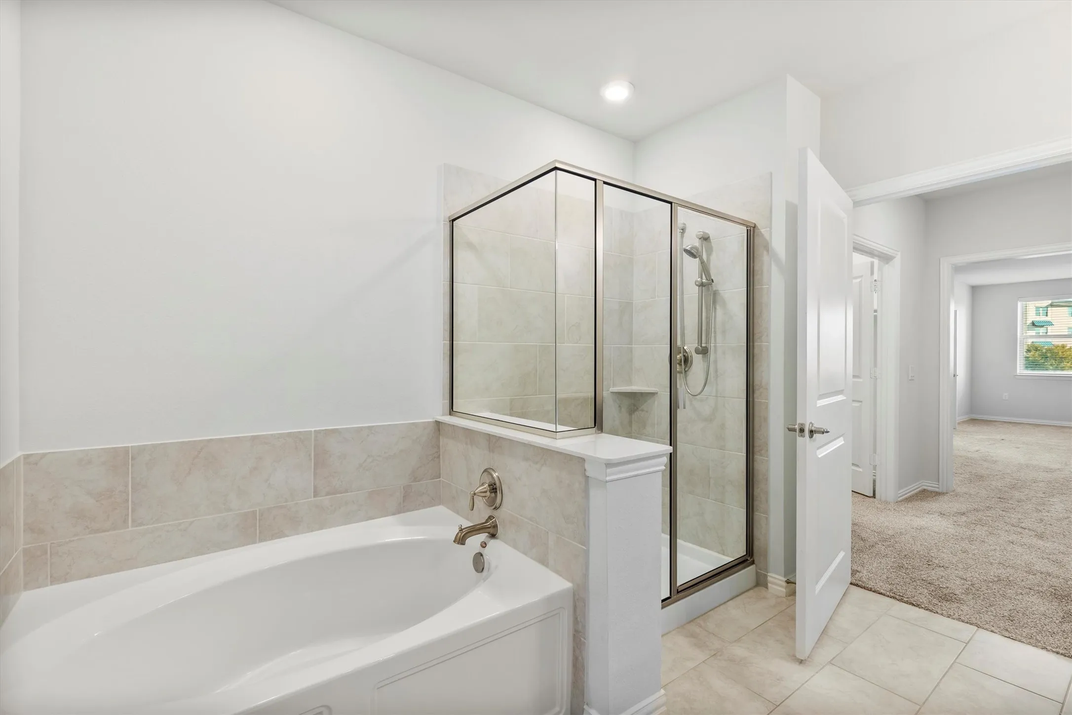 Condominium For Sale in Collin County , 651 N Watters Road 7202, Allen, Texas 75013, 2 Bedroom, 2 Bathroom, 1 Garage spaces, 1,709 Sqft, built in 2019, Preowned, mls#21256447, Real Estate Agent in Allen, Homes For Sale in Collin county, Homes For Sale in Allen, Realtor in Allen Texas, Real Estate Brokerage Independent Realty Texas, Luminita Cordes Realtor