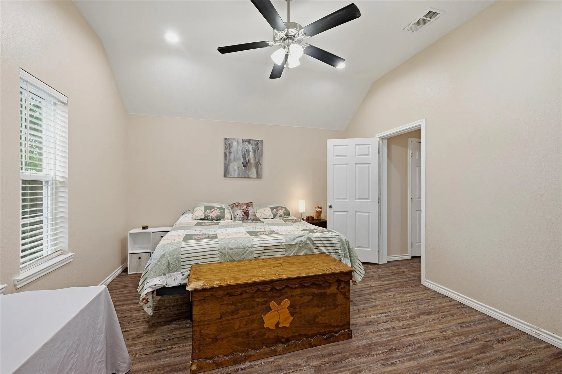 Single Family Residence For Sale in Grayson County , 508 Simpson Drive, Sherman, Texas 75092, 3 Bedroom, 2 Bathroom, 2 Garage spaces, 1,490 Sqft, built in 2019, mls#21255807, Real Estate Agent in Sherman, Homes For Sale in Grayson county, Homes For Sale in Sherman, Realtor in Sherman Texas, Real Estate Brokerage Independent Realty Texas, Luminita Cordes Realtor