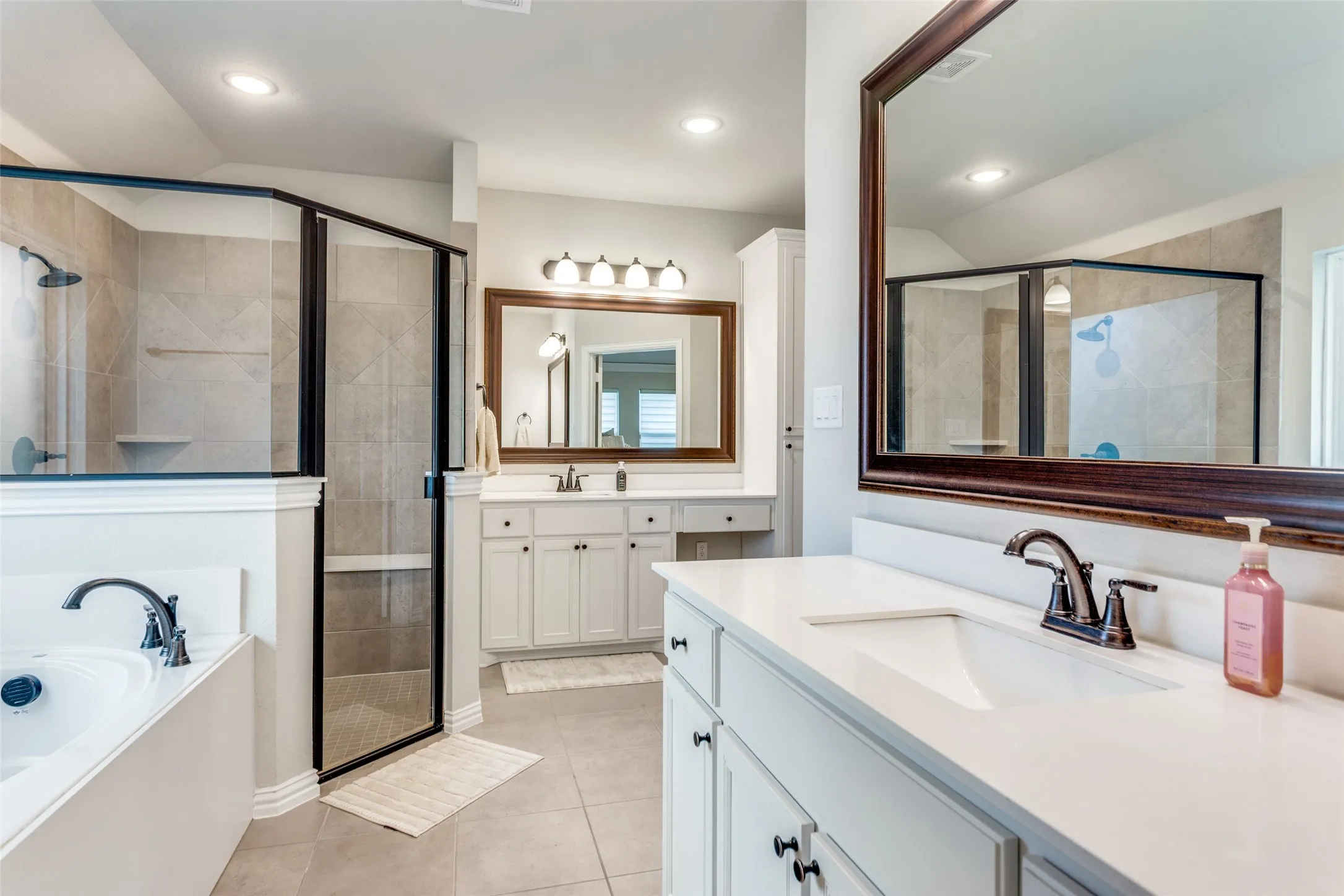 Single Family Residence For Sale in Johnson County , 8624 Tucker Drive, Godley, Texas 76044, 4 Bedrooms, 3 Bathrooms, 3 Garage spaces, 2,669 Sqft, built in 2021, Price $565,000, mls#21243812, Real Estate Agent in Godley, Homes For Sale in Johnson county, Homes For Sale in Godley, Realtor in Godley Texas, Real Estate Brokerage Independent Realty Texas, Luminita Cordes Realtor
