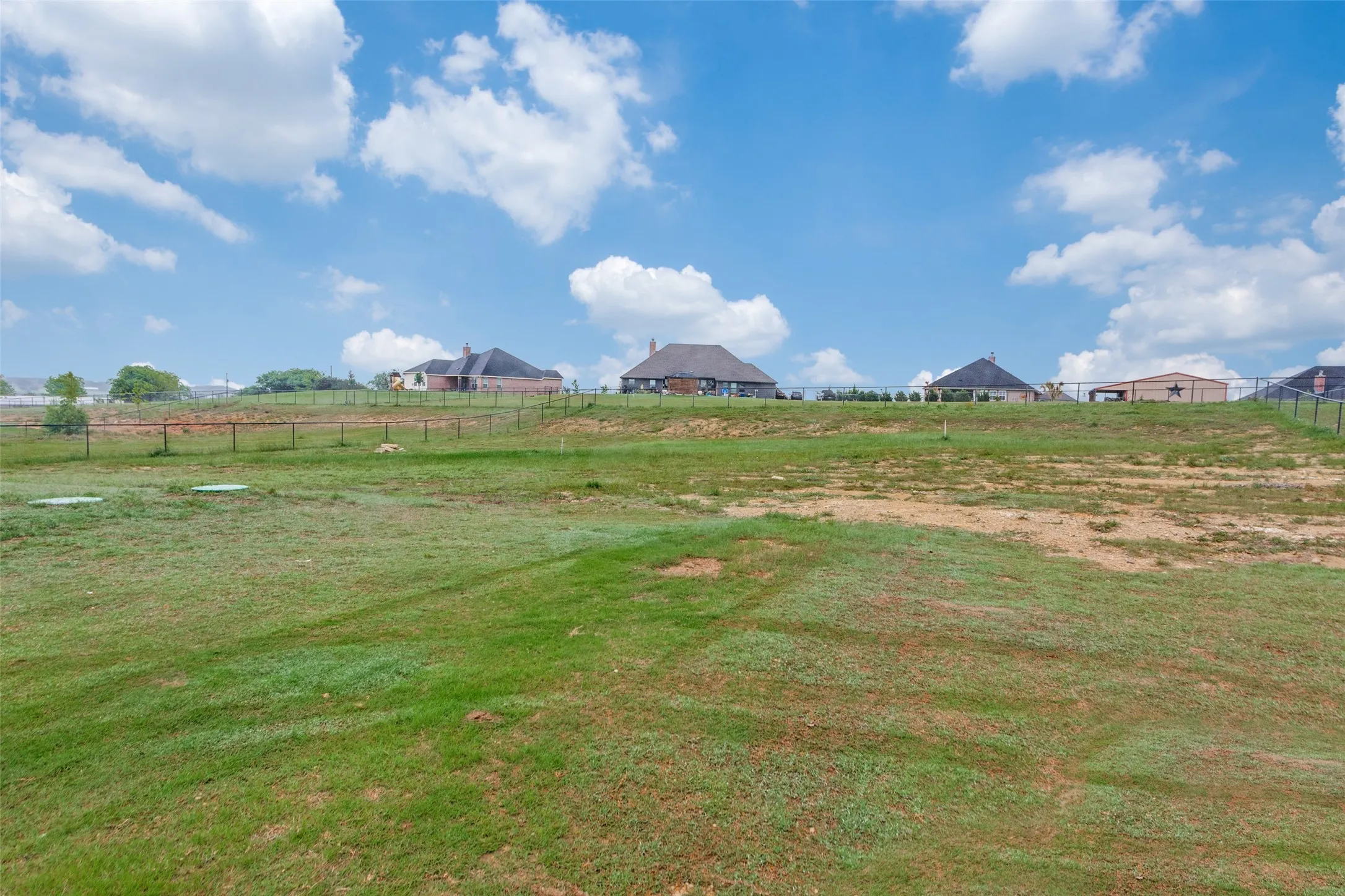 Single Family Residence For Sale in Johnson County , 8624 Tucker Drive, Godley, Texas 76044, 4 Bedrooms, 3 Bathrooms, 3 Garage spaces, 2,669 Sqft, built in 2021, Price $565,000, mls#21243812, Real Estate Agent in Godley, Homes For Sale in Johnson county, Homes For Sale in Godley, Realtor in Godley Texas, Real Estate Brokerage Independent Realty Texas, Luminita Cordes Realtor