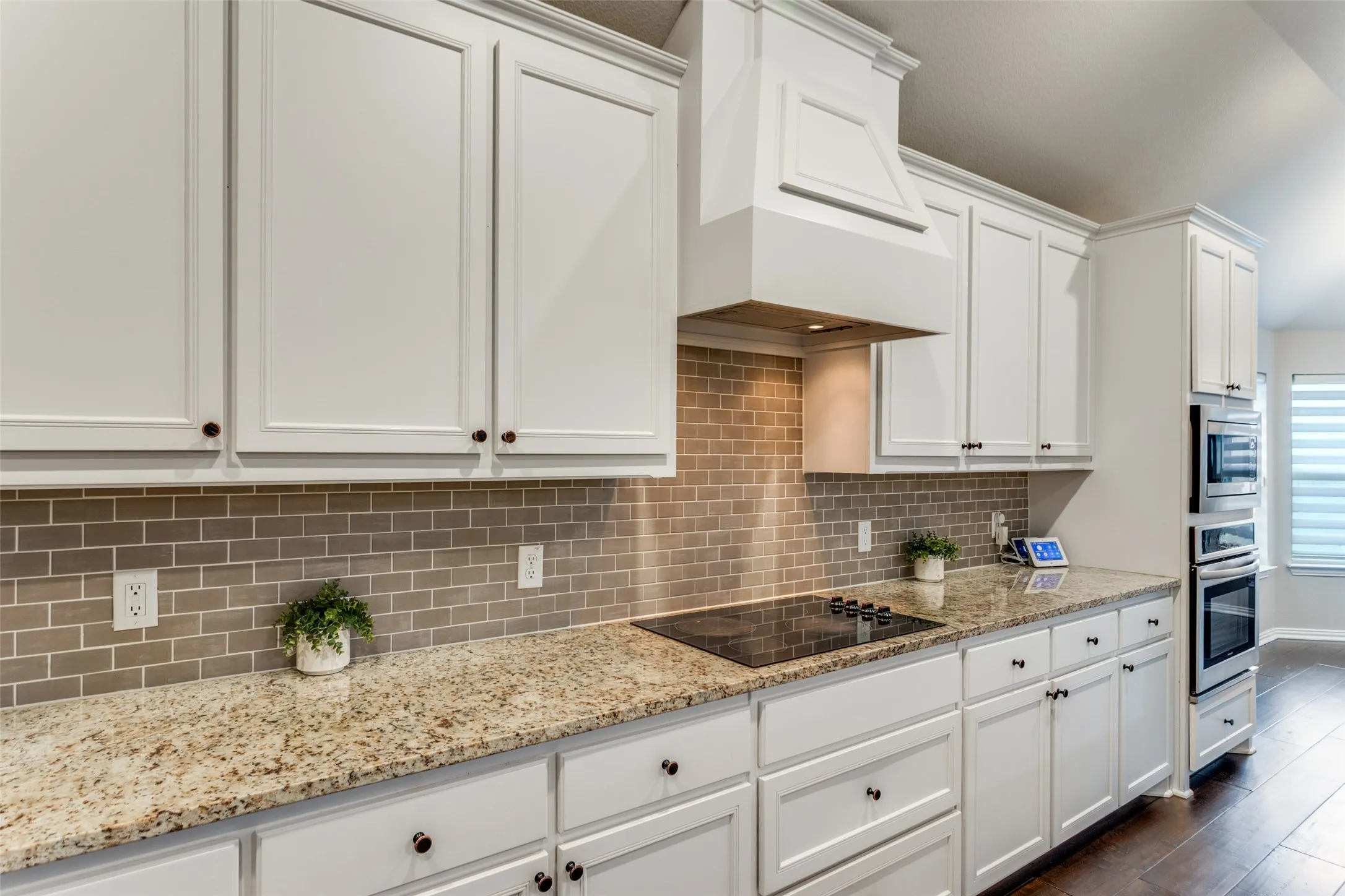 Single Family Residence For Sale in Johnson County , 8624 Tucker Drive, Godley, Texas 76044, 4 Bedrooms, 3 Bathrooms, 3 Garage spaces, 2,669 Sqft, built in 2021, Price $565,000, mls#21243812, Real Estate Agent in Godley, Homes For Sale in Johnson county, Homes For Sale in Godley, Realtor in Godley Texas, Real Estate Brokerage Independent Realty Texas, Luminita Cordes Realtor
