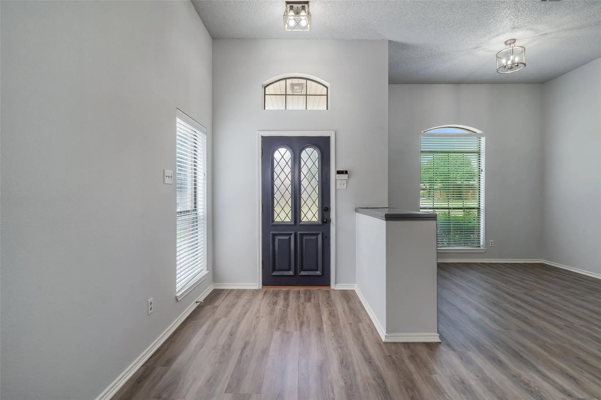 Single Family Residence For Rent in Dallas County , 6310 Azalea Drive, Rowlett, Texas 75089, 3 Bedroom, 2 Bathroom, 2 Garage spaces, 1,733 Sqft, built in 1985, mls#21256511, Real Estate Agent in Rowlett, Homes For Rent in Dallas county, Homes For Rent in Rowlett, Realtor in Rowlett Texas, Real Estate Brokerage Independent Realty Texas, Luminita Cordes Realtor
