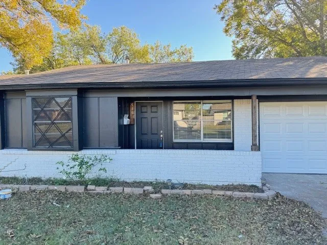 Single Family Residence For Sale in Dallas County , 416 W Grubb Drive, Mesquite, Texas 75149, 4 Bedroom, 2 Bathroom, 1 Garage spaces, 1,822 Sqft, built in 1960, Price $249,000, mls#21256560, Real Estate Agent in Mesquite, Homes For Sale in Dallas county, Homes For Sale in Mesquite, Realtor in Mesquite Texas, Real Estate Brokerage Independent Realty Texas, Luminita Cordes Realtor