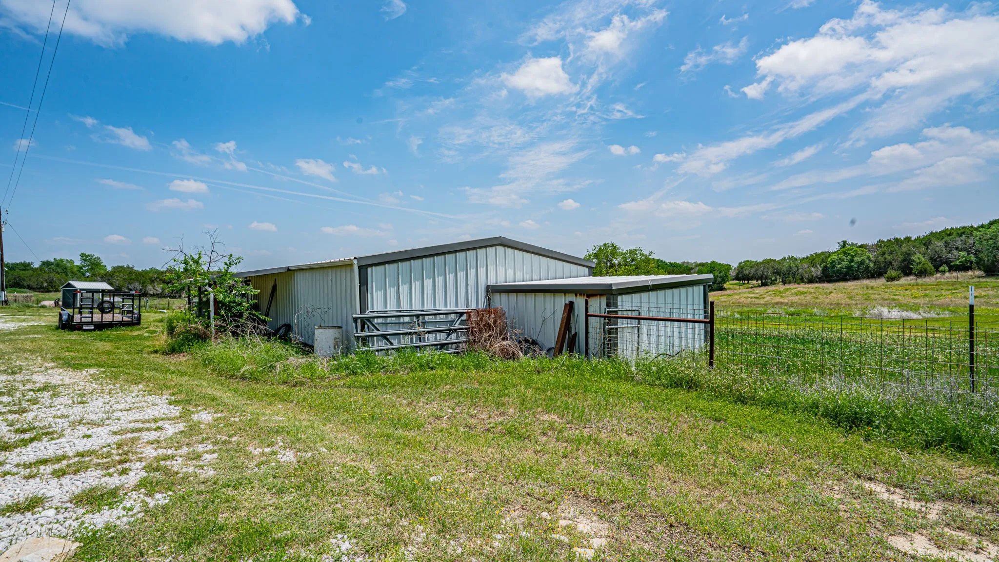Farm For Sale in Hood County , 9200 Mitchell Bend Court, Granbury, Texas 76048, 3 Bedrooms, 2 Bathrooms, 4 Garage spaces, 1,900 Sqft, built in 1890, Preowned, Price $2,000,000, mls#21255109, Real Estate Agent in Granbury, Homes For Sale in Hood county, Homes For Sale in Granbury, Realtor in Granbury Texas, Real Estate Brokerage Independent Realty Texas, Luminita Cordes Realtor