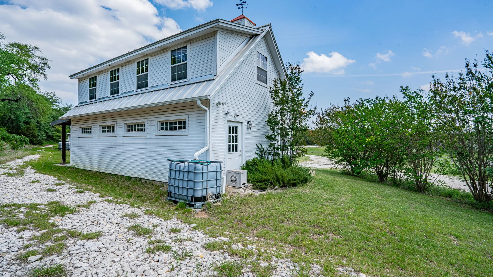 Farm For Sale in Hood County , 9200 Mitchell Bend Court, Granbury, Texas 76048, 3 Bedrooms, 2 Bathrooms, 4 Garage spaces, 1,900 Sqft, built in 1890, Preowned, Price $2,000,000, mls#21255109, Real Estate Agent in Granbury, Homes For Sale in Hood county, Homes For Sale in Granbury, Realtor in Granbury Texas, Real Estate Brokerage Independent Realty Texas, Luminita Cordes Realtor