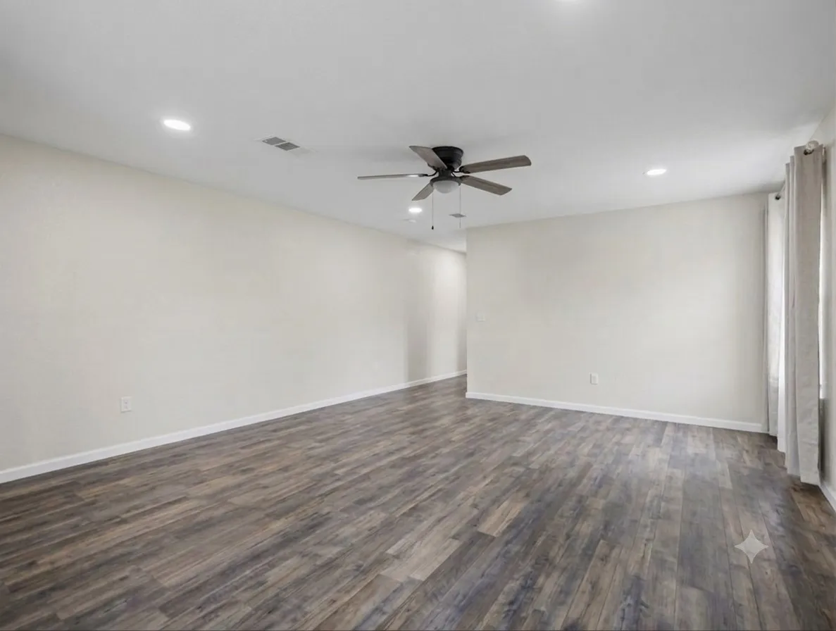Single Family Residence For Sale in Van Zandt County , 997 Vz County Road 4810, Ben Wheeler, Texas 75754, 4 Bedroom, 3 Bathroom, Garage spaces, 2,521 Sqft, built in 1969, mls#21252287, Real Estate Agent in Ben Wheeler, Homes For Sale in Van Zandt county, Homes For Sale in Ben Wheeler, Realtor in Ben Wheeler Texas, Real Estate Brokerage Independent Realty Texas, Luminita Cordes Realtor
