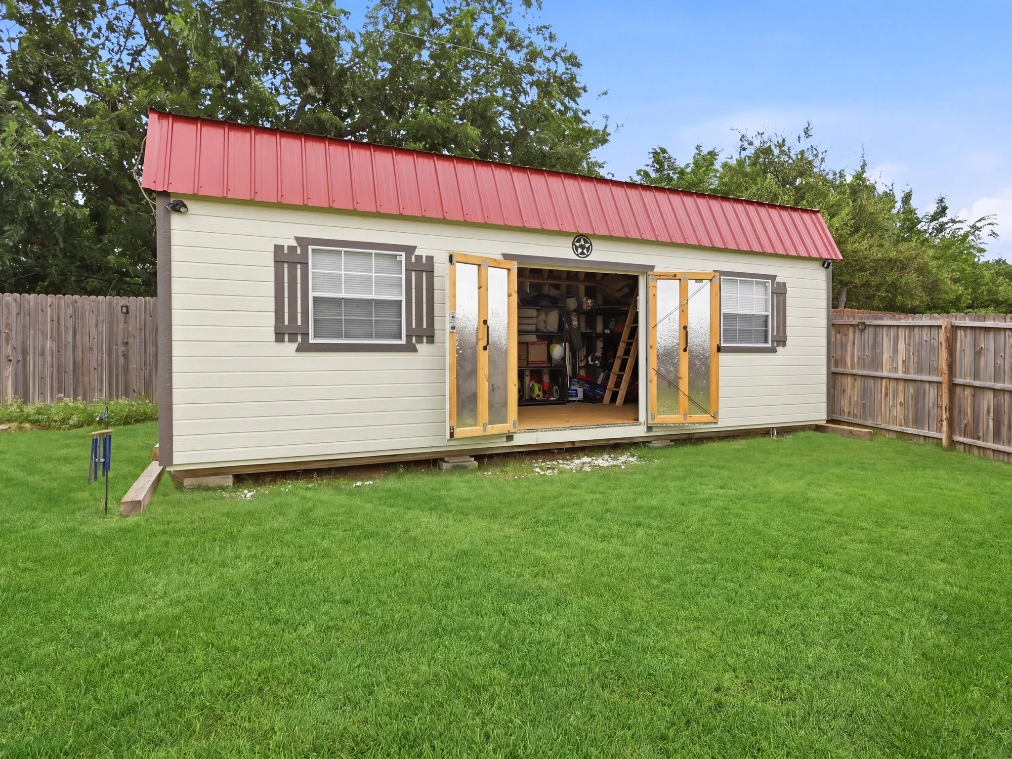 Single Family Residence For Sale in Denton County , 358 Highmeadow Drive, Aubrey, Texas 76227, 3 Bedroom, 2 Bathroom, 2 Garage spaces, 1,500 Sqft, built in 2018, mls#21251911, Real Estate Agent in Aubrey, Homes For Sale in Denton county, Homes For Sale in Aubrey, Realtor in Aubrey Texas, Real Estate Brokerage Independent Realty Texas, Luminita Cordes Realtor