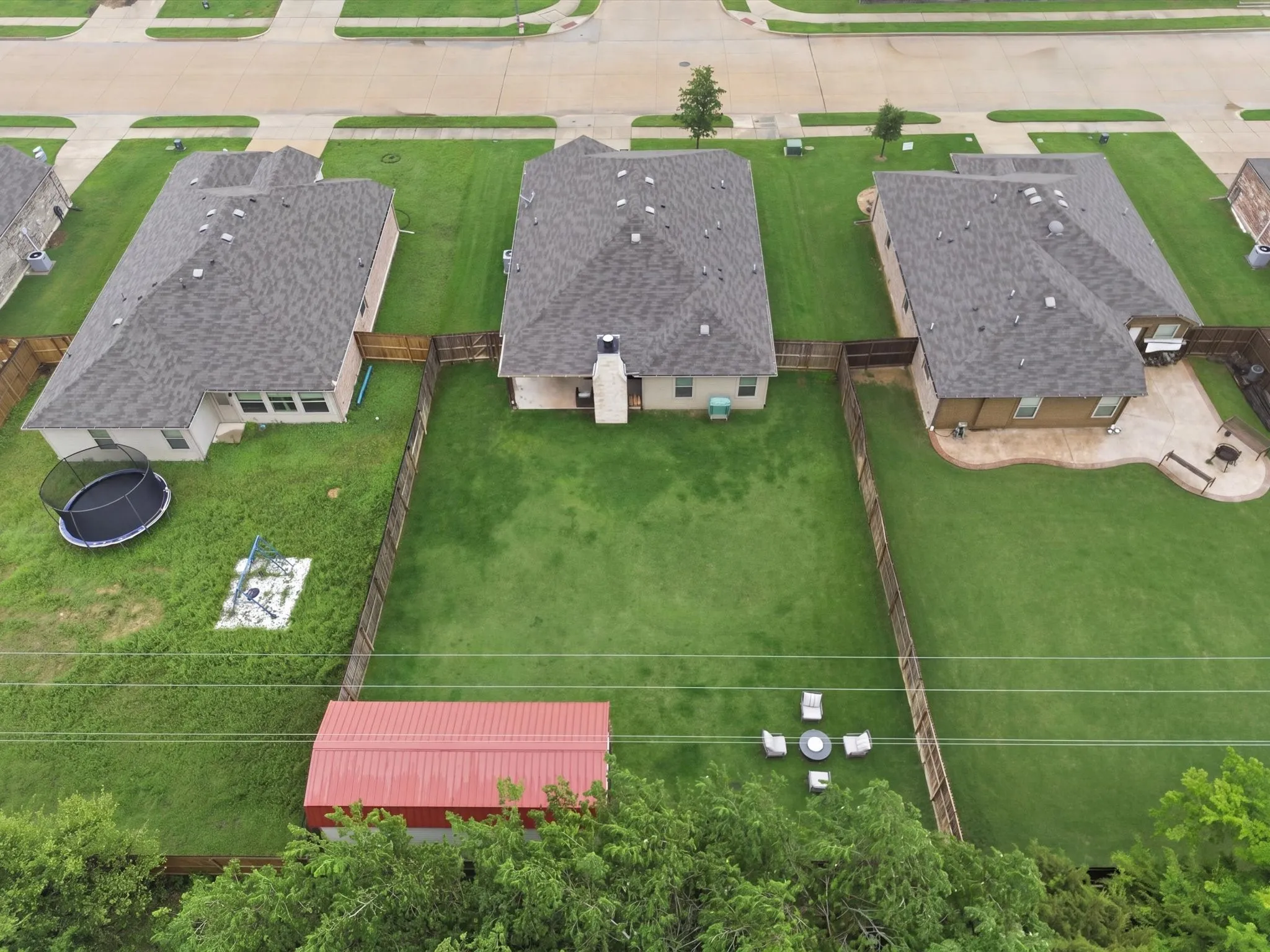 Single Family Residence For Sale in Denton County , 358 Highmeadow Drive, Aubrey, Texas 76227, 3 Bedroom, 2 Bathroom, 2 Garage spaces, 1,500 Sqft, built in 2018, mls#21251911, Real Estate Agent in Aubrey, Homes For Sale in Denton county, Homes For Sale in Aubrey, Realtor in Aubrey Texas, Real Estate Brokerage Independent Realty Texas, Luminita Cordes Realtor