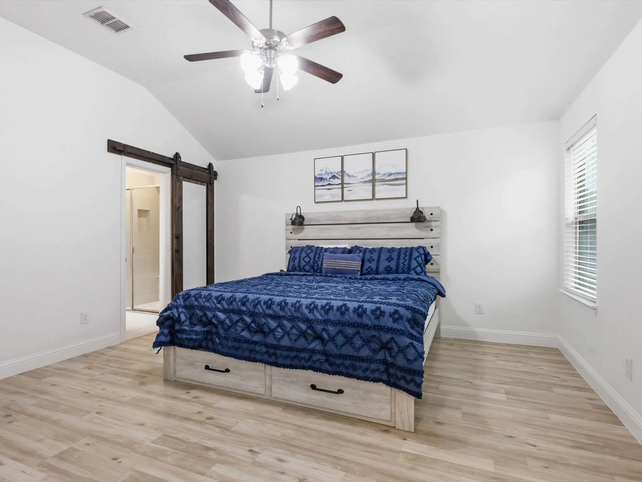 Single Family Residence For Sale in Denton County , 358 Highmeadow Drive, Aubrey, Texas 76227, 3 Bedroom, 2 Bathroom, 2 Garage spaces, 1,500 Sqft, built in 2018, mls#21251911, Real Estate Agent in Aubrey, Homes For Sale in Denton county, Homes For Sale in Aubrey, Realtor in Aubrey Texas, Real Estate Brokerage Independent Realty Texas, Luminita Cordes Realtor