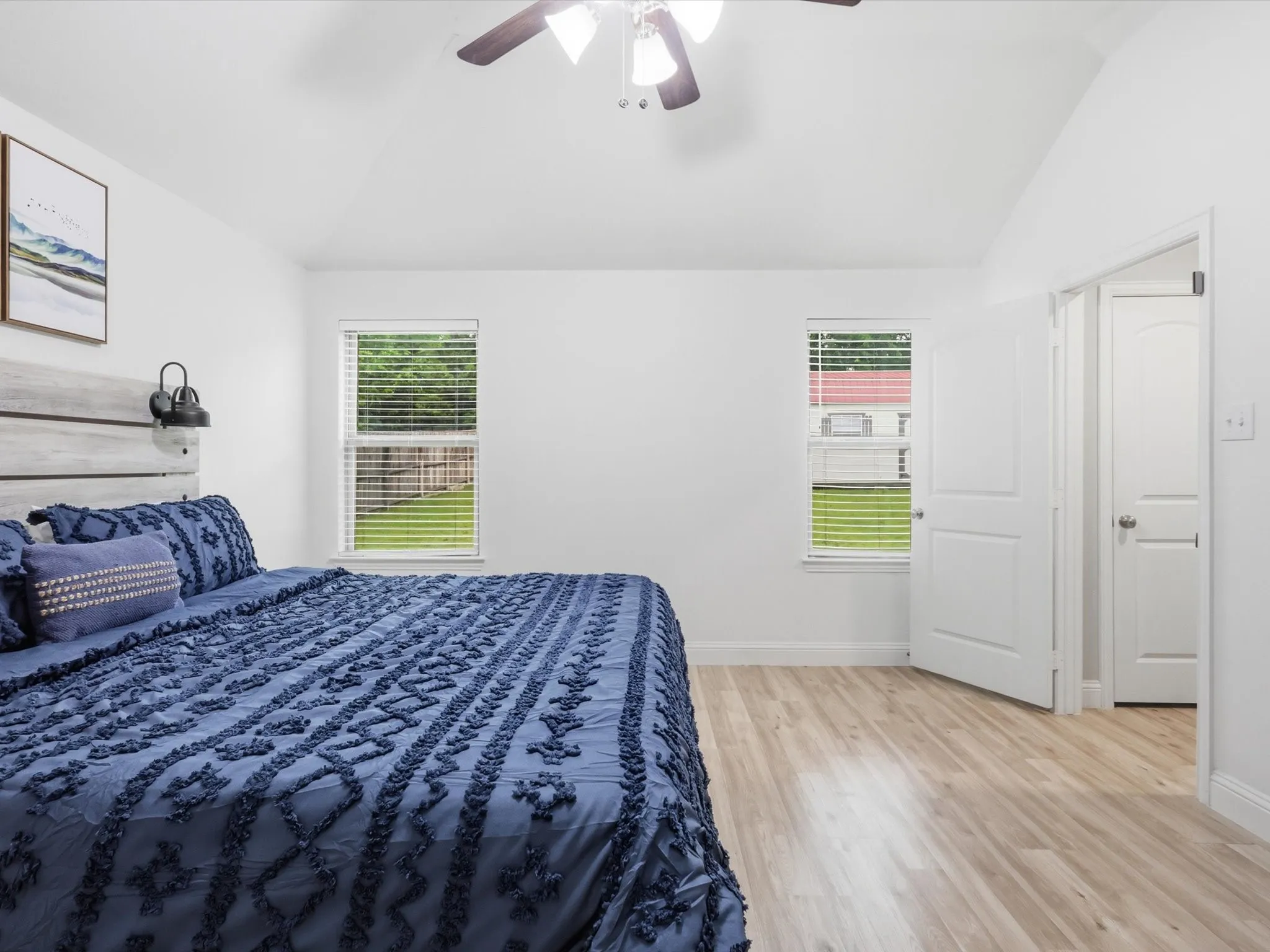 Single Family Residence For Sale in Denton County , 358 Highmeadow Drive, Aubrey, Texas 76227, 3 Bedroom, 2 Bathroom, 2 Garage spaces, 1,500 Sqft, built in 2018, mls#21251911, Real Estate Agent in Aubrey, Homes For Sale in Denton county, Homes For Sale in Aubrey, Realtor in Aubrey Texas, Real Estate Brokerage Independent Realty Texas, Luminita Cordes Realtor