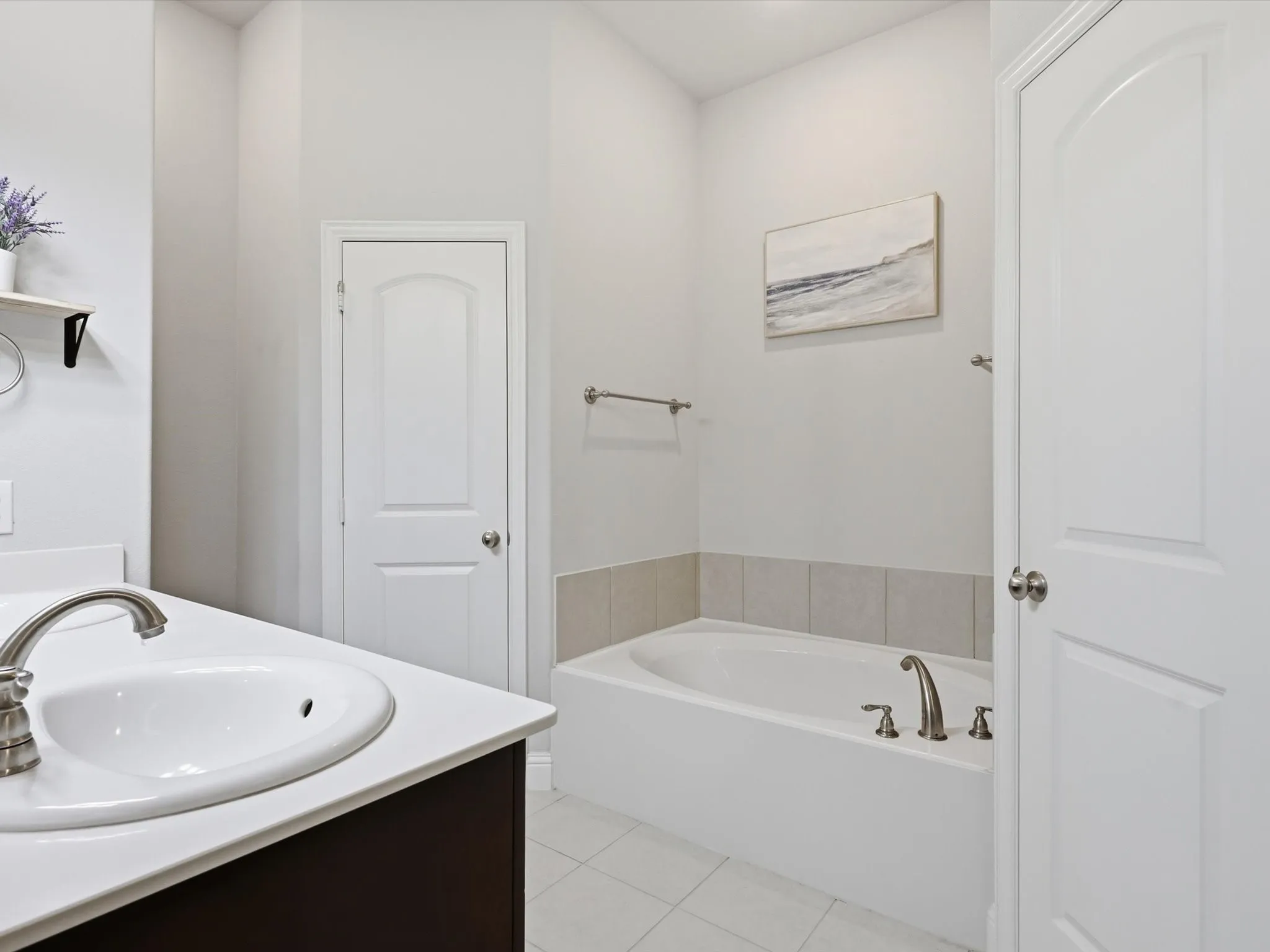 Single Family Residence For Sale in Denton County , 358 Highmeadow Drive, Aubrey, Texas 76227, 3 Bedroom, 2 Bathroom, 2 Garage spaces, 1,500 Sqft, built in 2018, mls#21251911, Real Estate Agent in Aubrey, Homes For Sale in Denton county, Homes For Sale in Aubrey, Realtor in Aubrey Texas, Real Estate Brokerage Independent Realty Texas, Luminita Cordes Realtor