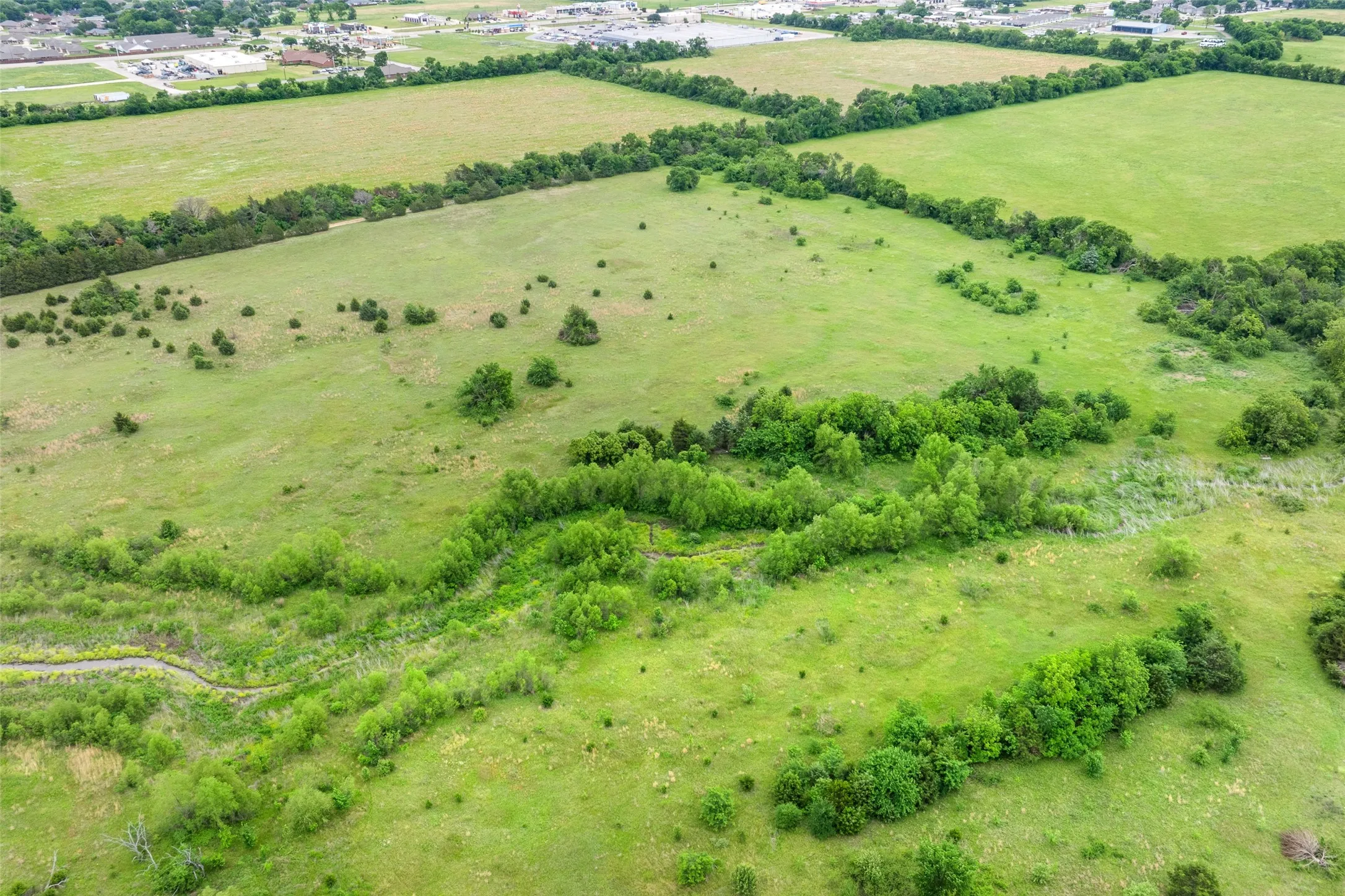 Unimproved Land For Sale in Fannin County , TBD Highway 82, Bonham, Texas 75418, 0, 0, Garage spaces, 0 Sqft, built in 0, mls#21249752, Real Estate Agent in Bonham, Homes For Sale in Fannin county, Homes For Sale in Bonham, Realtor in Bonham Texas, Real Estate Brokerage Independent Realty Texas, Luminita Cordes Realtor