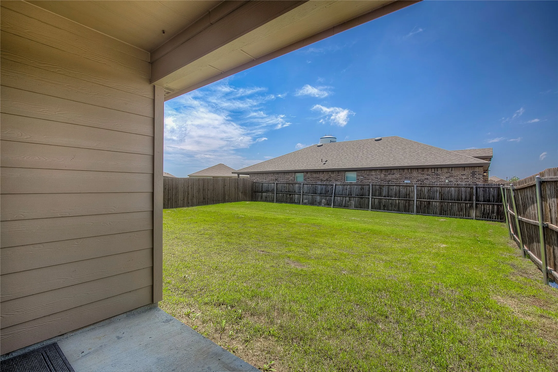 Single Family Residence For Sale in Collin County , 702 Saddle Oak Lane, Josephine, Texas 75189, 4 Bedroom, 2 Bathroom, 2 Garage spaces, 1,577 Sqft, built in 2020, mls#21255494, Real Estate Agent in Josephine, Homes For Sale in Collin county, Homes For Sale in Josephine, Realtor in Josephine Texas, Real Estate Brokerage Independent Realty Texas, Luminita Cordes Realtor