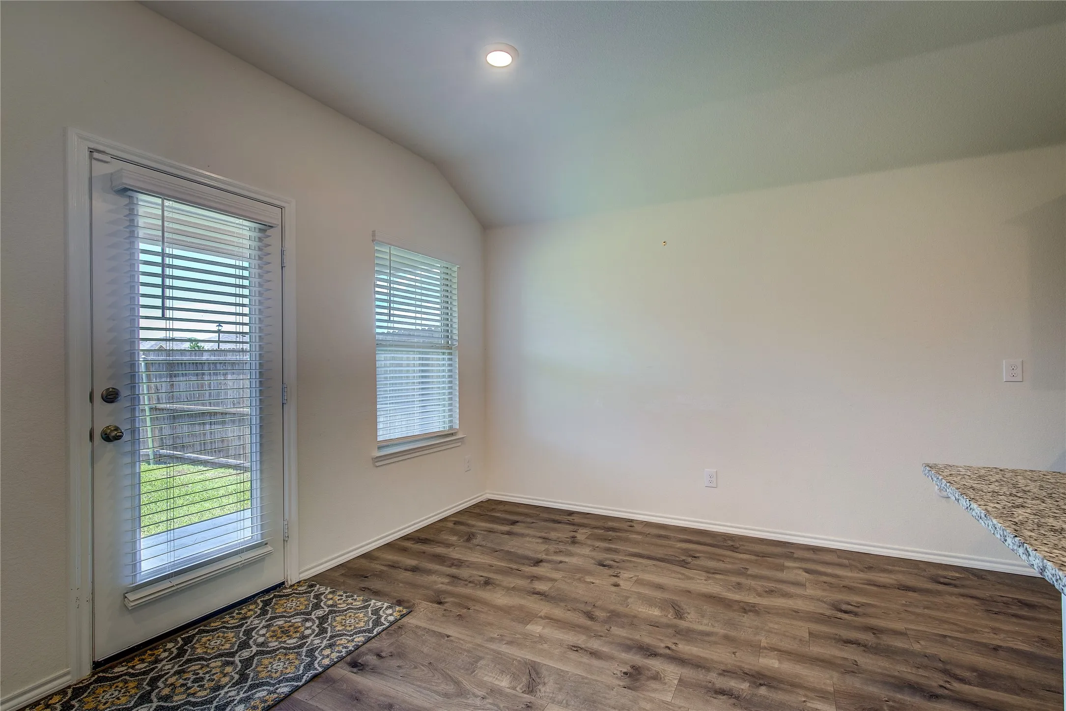 Single Family Residence For Sale in Collin County , 702 Saddle Oak Lane, Josephine, Texas 75189, 4 Bedroom, 2 Bathroom, 2 Garage spaces, 1,577 Sqft, built in 2020, mls#21255494, Real Estate Agent in Josephine, Homes For Sale in Collin county, Homes For Sale in Josephine, Realtor in Josephine Texas, Real Estate Brokerage Independent Realty Texas, Luminita Cordes Realtor