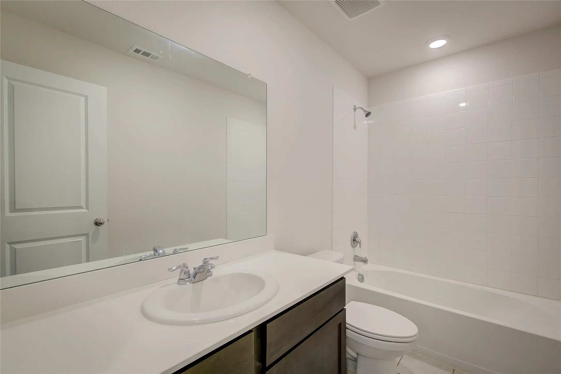 Single Family Residence For Sale in Collin County , 702 Saddle Oak Lane, Josephine, Texas 75189, 4 Bedroom, 2 Bathroom, 2 Garage spaces, 1,577 Sqft, built in 2020, mls#21255494, Real Estate Agent in Josephine, Homes For Sale in Collin county, Homes For Sale in Josephine, Realtor in Josephine Texas, Real Estate Brokerage Independent Realty Texas, Luminita Cordes Realtor