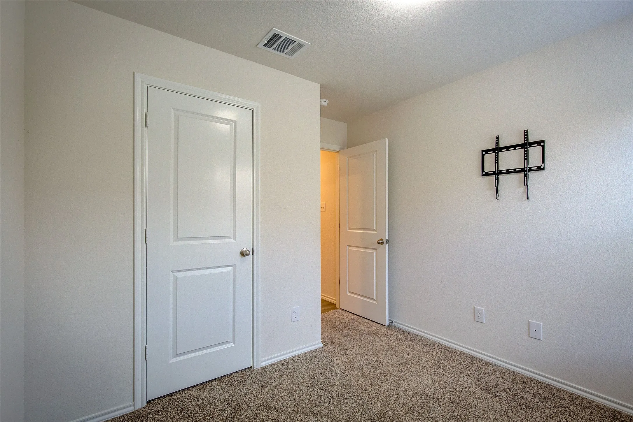 Single Family Residence For Sale in Collin County , 702 Saddle Oak Lane, Josephine, Texas 75189, 4 Bedroom, 2 Bathroom, 2 Garage spaces, 1,577 Sqft, built in 2020, mls#21255494, Real Estate Agent in Josephine, Homes For Sale in Collin county, Homes For Sale in Josephine, Realtor in Josephine Texas, Real Estate Brokerage Independent Realty Texas, Luminita Cordes Realtor