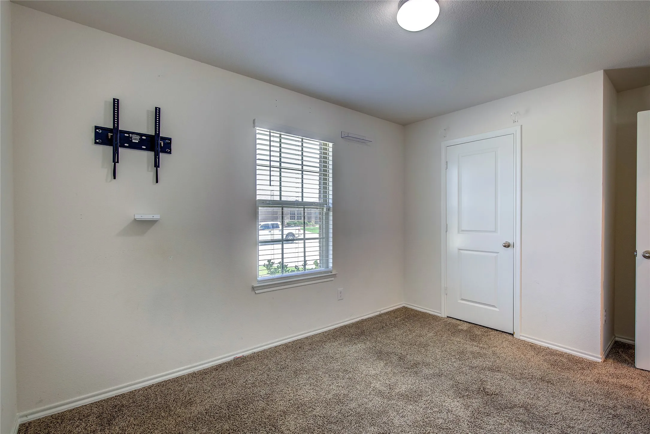 Single Family Residence For Sale in Collin County , 702 Saddle Oak Lane, Josephine, Texas 75189, 4 Bedroom, 2 Bathroom, 2 Garage spaces, 1,577 Sqft, built in 2020, mls#21255494, Real Estate Agent in Josephine, Homes For Sale in Collin county, Homes For Sale in Josephine, Realtor in Josephine Texas, Real Estate Brokerage Independent Realty Texas, Luminita Cordes Realtor