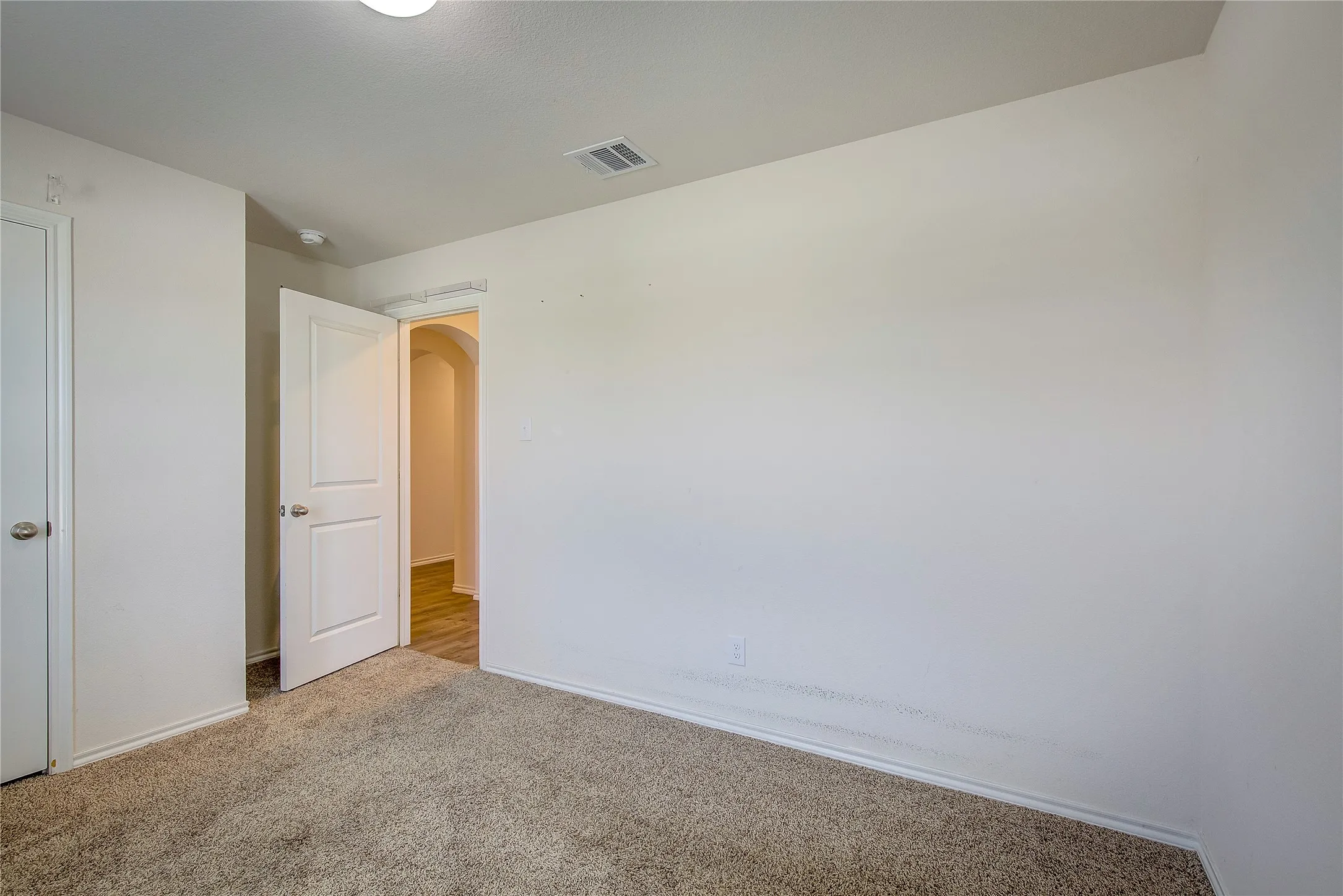 Single Family Residence For Sale in Collin County , 702 Saddle Oak Lane, Josephine, Texas 75189, 4 Bedroom, 2 Bathroom, 2 Garage spaces, 1,577 Sqft, built in 2020, mls#21255494, Real Estate Agent in Josephine, Homes For Sale in Collin county, Homes For Sale in Josephine, Realtor in Josephine Texas, Real Estate Brokerage Independent Realty Texas, Luminita Cordes Realtor
