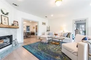 Single Family Residence For Sale in Johnson County , 2613 S Chase Court, Burleson, Texas 76028, 4 Bedroom, 4 Bathroom, 3 Garage spaces, 2,380 Sqft, built in 1987, Preowned, mls#21255611, Real Estate Agent in Burleson, Homes For Sale in Johnson county, Homes For Sale in Burleson, Realtor in Burleson Texas, Real Estate Brokerage Independent Realty Texas, Luminita Cordes Realtor