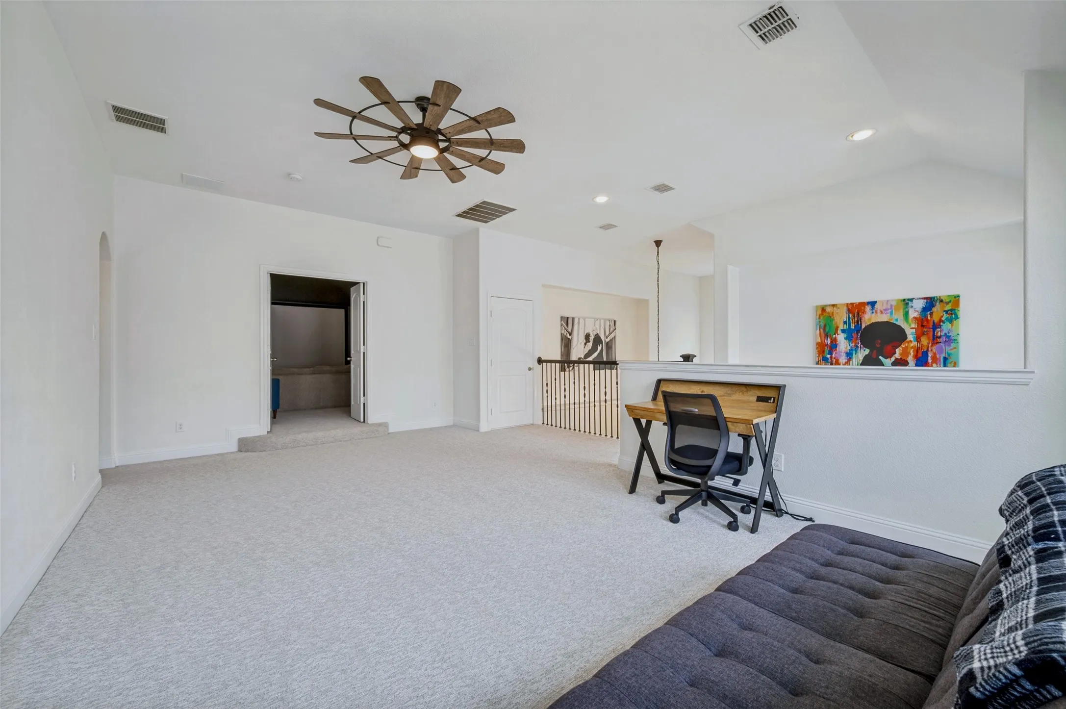 Single Family Residence For Rent in Denton County , 851 Forest Street, Little Elm, Texas 76227, 4 Bedroom, 3 Bathroom, 2 Garage spaces, 2,631 Sqft, built in 2016, Preowned, Price $3,500, mls#21256478, Real Estate Agent in Little Elm, Homes For Rent in Denton county, Homes For Rent in Little Elm, Realtor in Little Elm Texas, Real Estate Brokerage Independent Realty Texas, Luminita Cordes Realtor