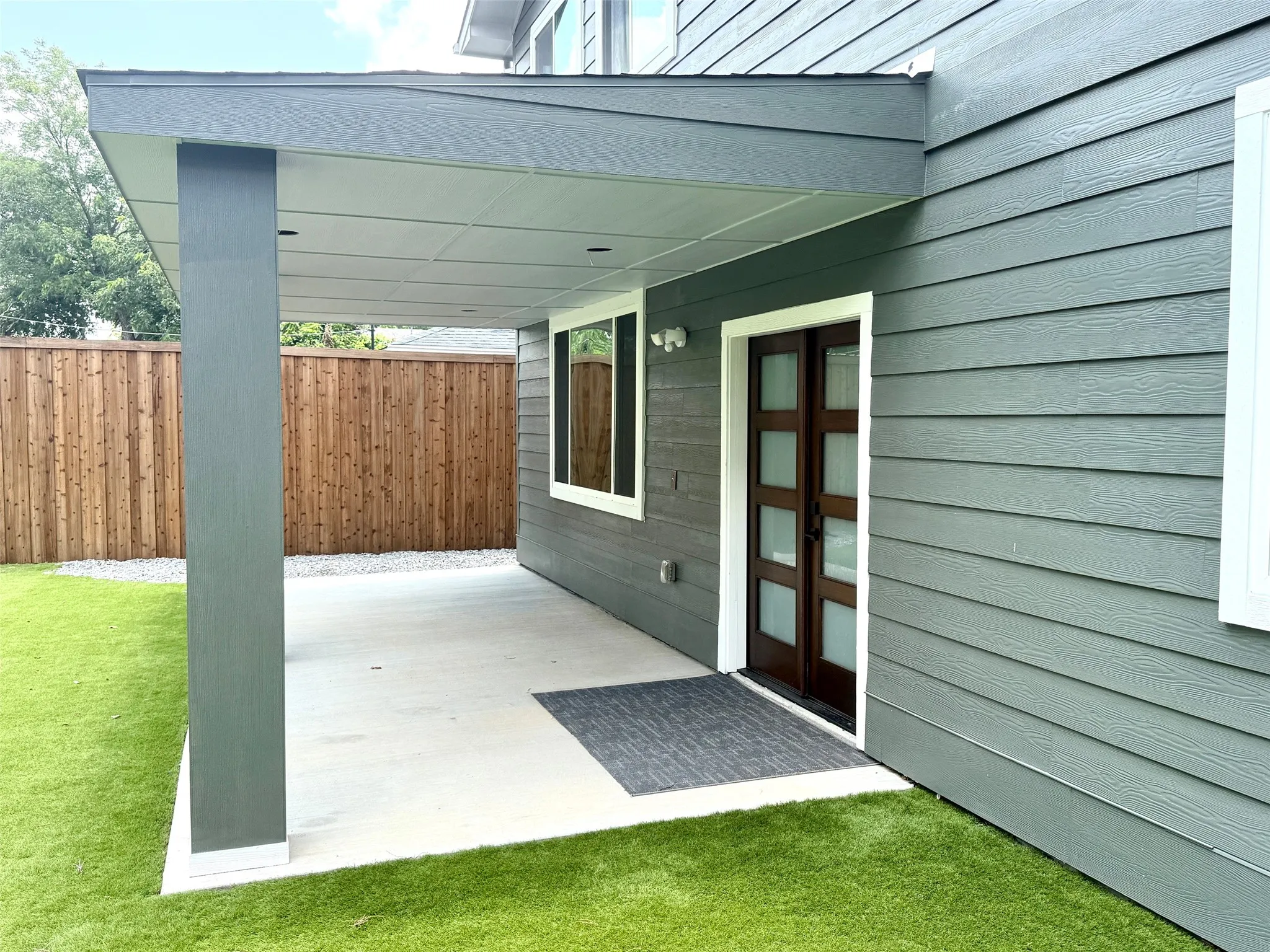 Single Family Residence For Sale in Dallas County , 1018 Grandview Avenue, Dallas, Texas 75223, 5 Bedroom, 4 Bathroom, 2 Garage spaces, 3,300 Sqft, built in 2025, New Construction - Complete, mls#21251059, Real Estate Agent in Dallas, Homes For Sale in Dallas county, Homes For Sale in Dallas, Realtor in Dallas Texas, Real Estate Brokerage Independent Realty Texas, Luminita Cordes Realtor