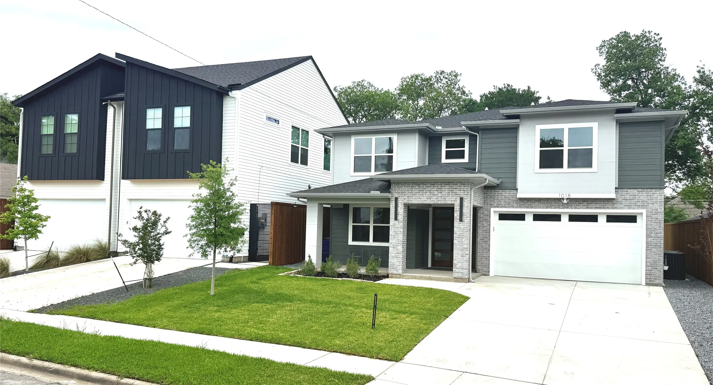 Single Family Residence For Sale in Dallas County , 1018 Grandview Avenue, Dallas, Texas 75223, 5 Bedroom, 4 Bathroom, 2 Garage spaces, 3,300 Sqft, built in 2025, New Construction - Complete, mls#21251059, Real Estate Agent in Dallas, Homes For Sale in Dallas county, Homes For Sale in Dallas, Realtor in Dallas Texas, Real Estate Brokerage Independent Realty Texas, Luminita Cordes Realtor