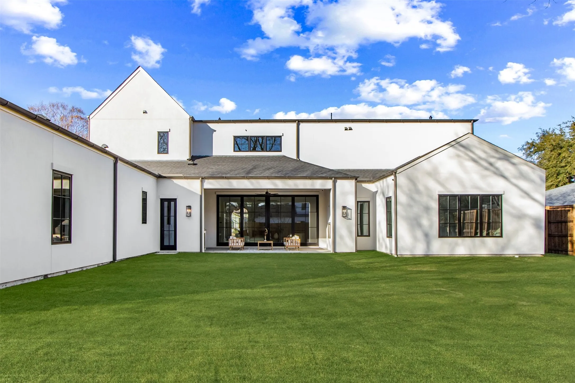 Single Family Residence For Sale in Dallas County , 5812 Preston Haven Drive, Dallas, Texas 75230, 6 Bedroom, 8 Bathroom, 3 Garage spaces, 6,630 Sqft, built in 2026, New Construction - Complete, mls#21255452, Real Estate Agent in Dallas, Homes For Sale in Dallas county, Homes For Sale in Dallas, Realtor in Dallas Texas, Real Estate Brokerage Independent Realty Texas, Luminita Cordes Realtor