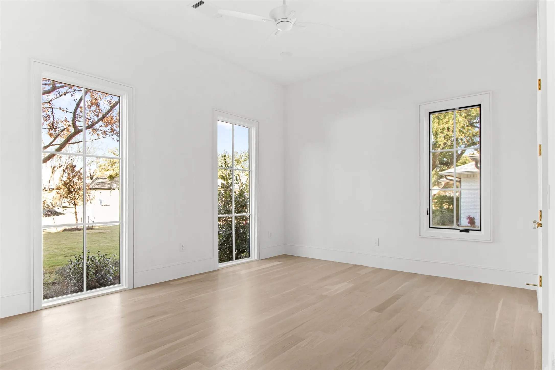 Single Family Residence For Sale in Dallas County , 5812 Preston Haven Drive, Dallas, Texas 75230, 6 Bedroom, 8 Bathroom, 3 Garage spaces, 6,630 Sqft, built in 2026, New Construction - Complete, mls#21255452, Real Estate Agent in Dallas, Homes For Sale in Dallas county, Homes For Sale in Dallas, Realtor in Dallas Texas, Real Estate Brokerage Independent Realty Texas, Luminita Cordes Realtor