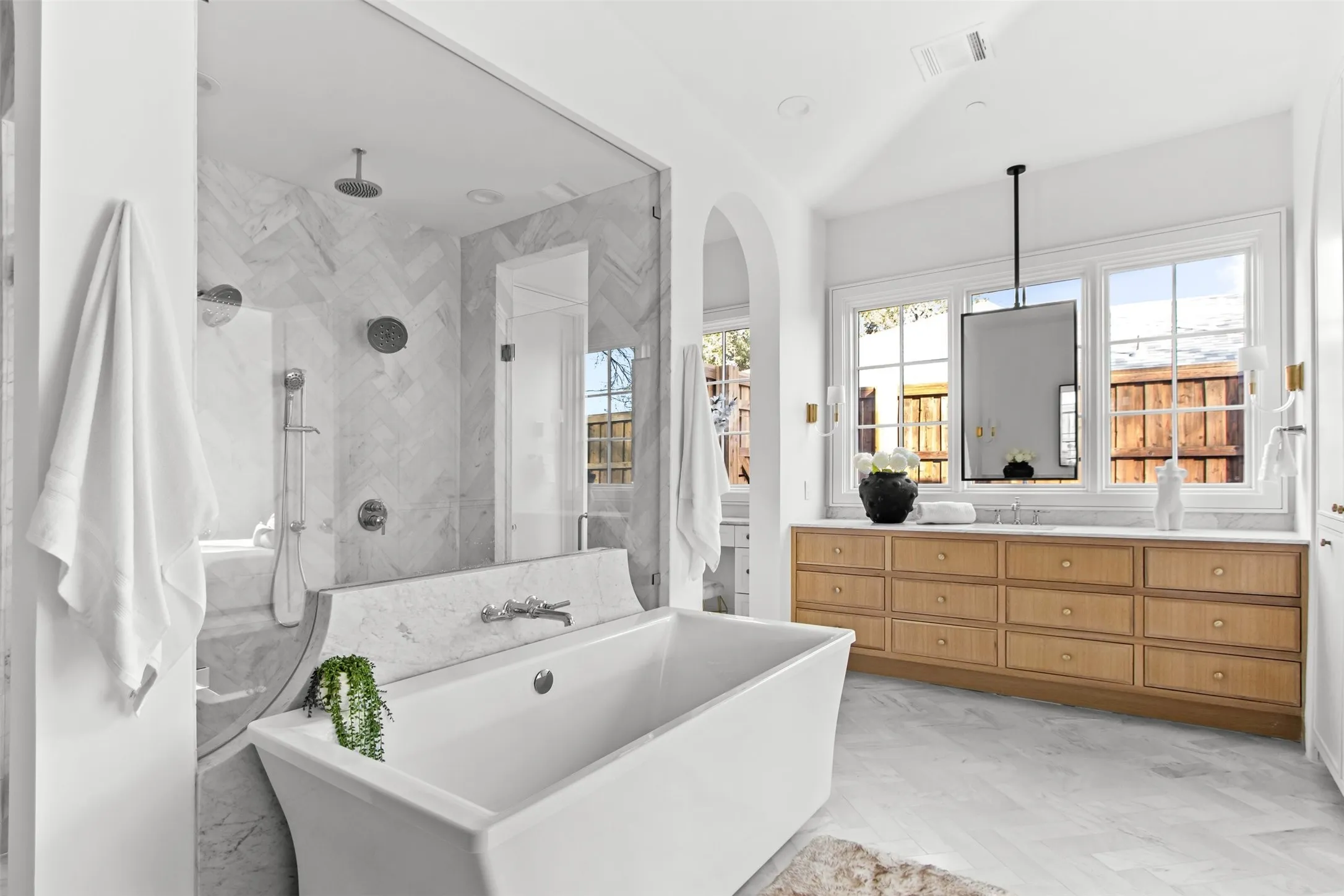 Single Family Residence For Sale in Dallas County , 5812 Preston Haven Drive, Dallas, Texas 75230, 6 Bedroom, 8 Bathroom, 3 Garage spaces, 6,630 Sqft, built in 2026, New Construction - Complete, mls#21255452, Real Estate Agent in Dallas, Homes For Sale in Dallas county, Homes For Sale in Dallas, Realtor in Dallas Texas, Real Estate Brokerage Independent Realty Texas, Luminita Cordes Realtor