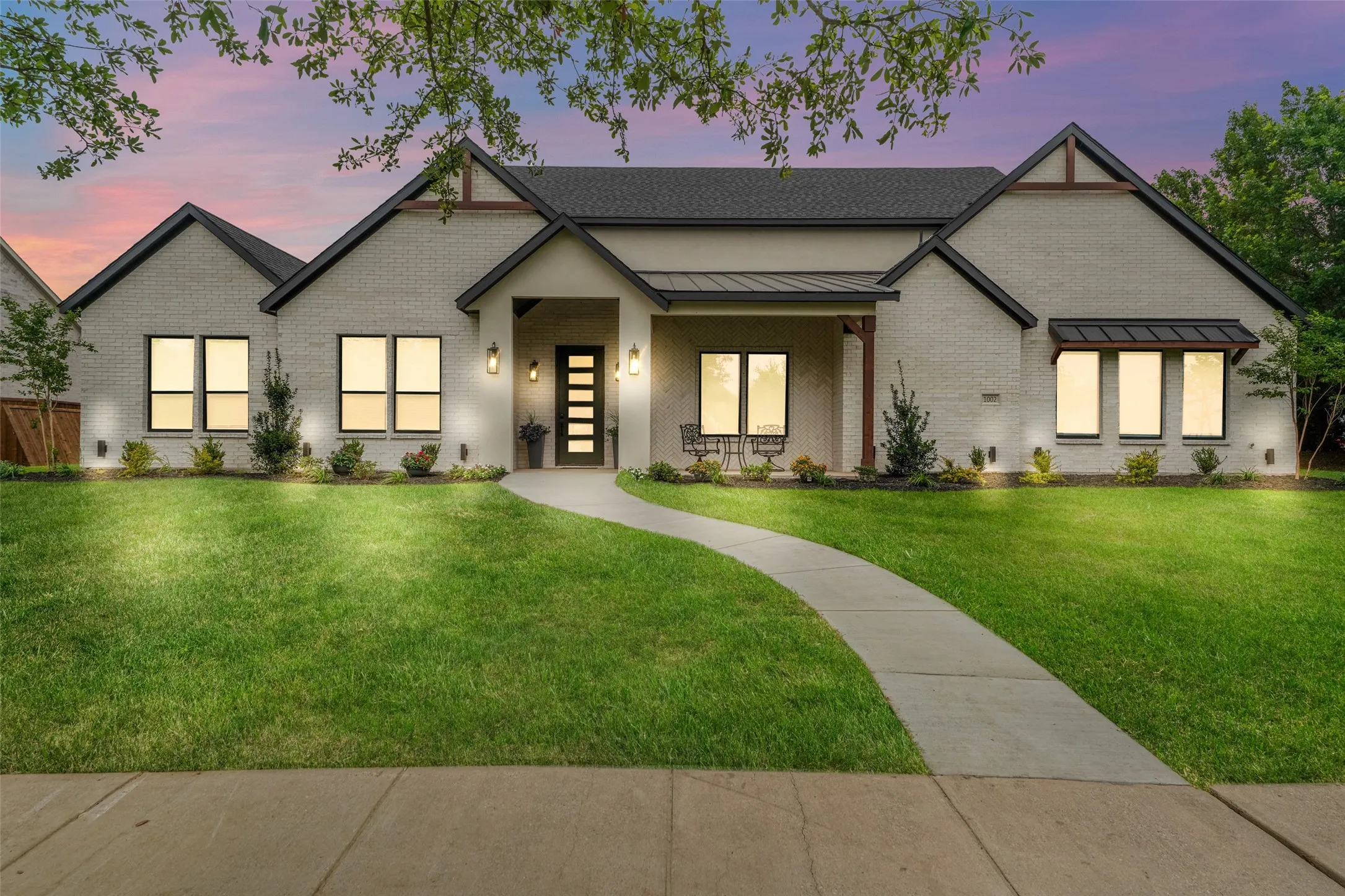 Single Family Residence For Sale in Kaufman County , 1002 Devonshire Drive N, Forney, Texas 75126, 4 Bedroom, 5 Bathroom, 3 Garage spaces, 3,450 Sqft, built in 2026, New Construction - Complete, mls#21255903, Real Estate Agent in Forney, Homes For Sale in Kaufman county, Homes For Sale in Forney, Realtor in Forney Texas, Real Estate Brokerage Independent Realty Texas, Luminita Cordes Realtor