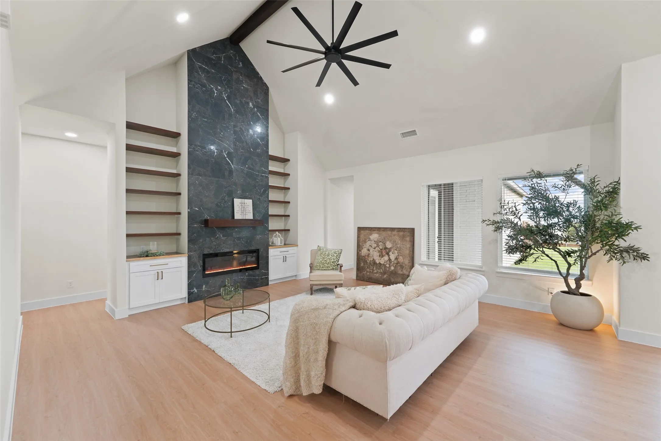 Single Family Residence For Sale in Kaufman County , 1002 Devonshire Drive N, Forney, Texas 75126, 4 Bedroom, 5 Bathroom, 3 Garage spaces, 3,450 Sqft, built in 2026, New Construction - Complete, mls#21255903, Real Estate Agent in Forney, Homes For Sale in Kaufman county, Homes For Sale in Forney, Realtor in Forney Texas, Real Estate Brokerage Independent Realty Texas, Luminita Cordes Realtor