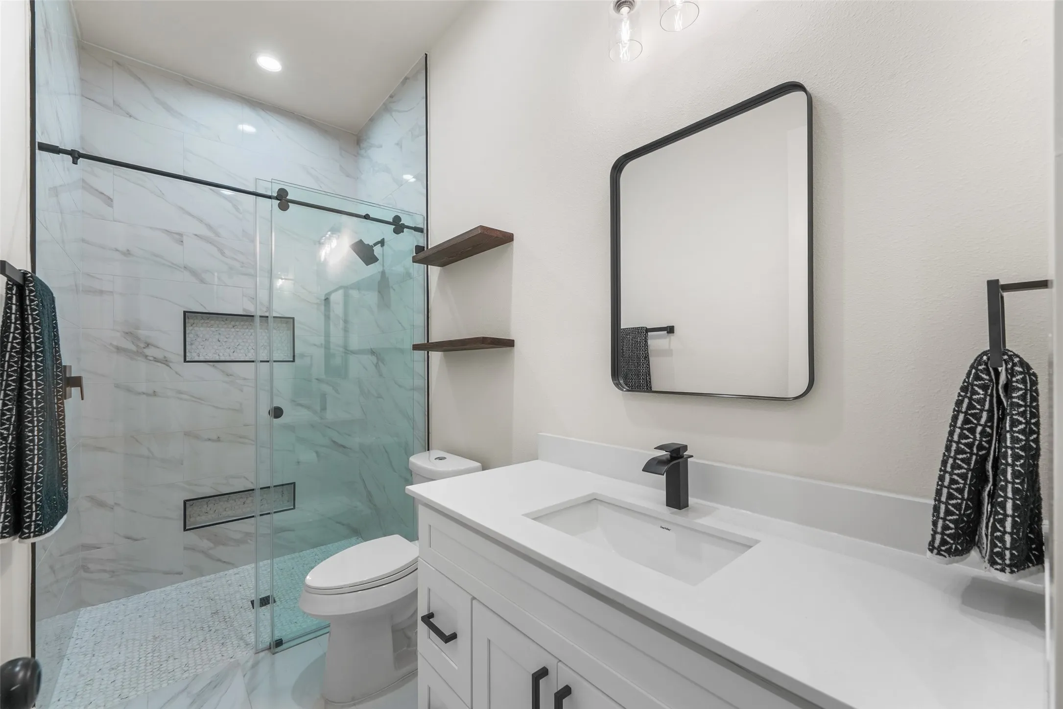 Single Family Residence For Sale in Kaufman County , 1018 Devonshire Drive N, Forney, Texas 75126, 4 Bedroom, 4 Bathroom, 3 Garage spaces, 3,197 Sqft, built in 2026, New Construction - Complete, mls#21255973, Real Estate Agent in Forney, Homes For Sale in Kaufman county, Homes For Sale in Forney, Realtor in Forney Texas, Real Estate Brokerage Independent Realty Texas, Luminita Cordes Realtor