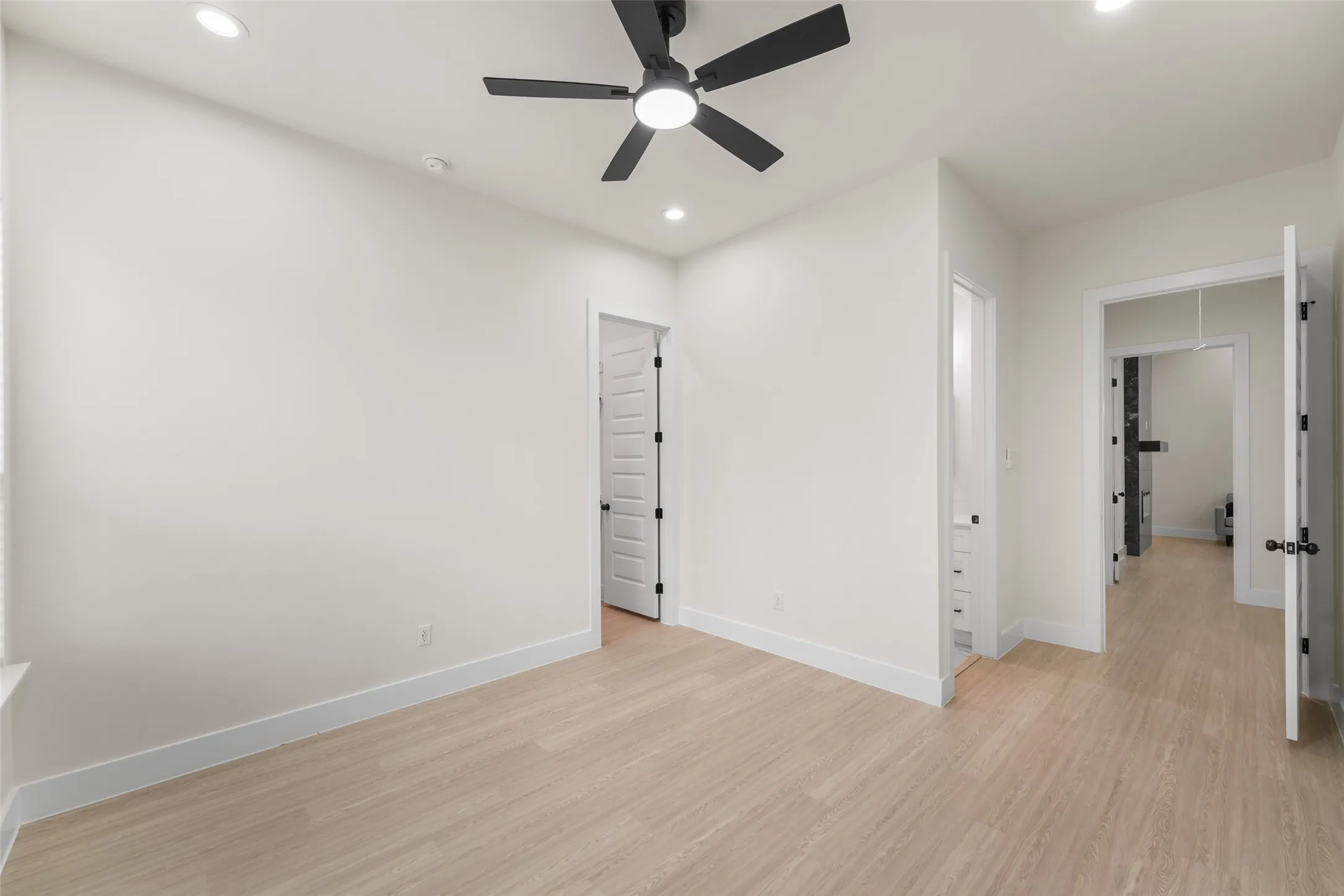 Single Family Residence For Sale in Kaufman County , 1018 Devonshire Drive N, Forney, Texas 75126, 4 Bedroom, 4 Bathroom, 3 Garage spaces, 3,197 Sqft, built in 2026, New Construction - Complete, mls#21255973, Real Estate Agent in Forney, Homes For Sale in Kaufman county, Homes For Sale in Forney, Realtor in Forney Texas, Real Estate Brokerage Independent Realty Texas, Luminita Cordes Realtor