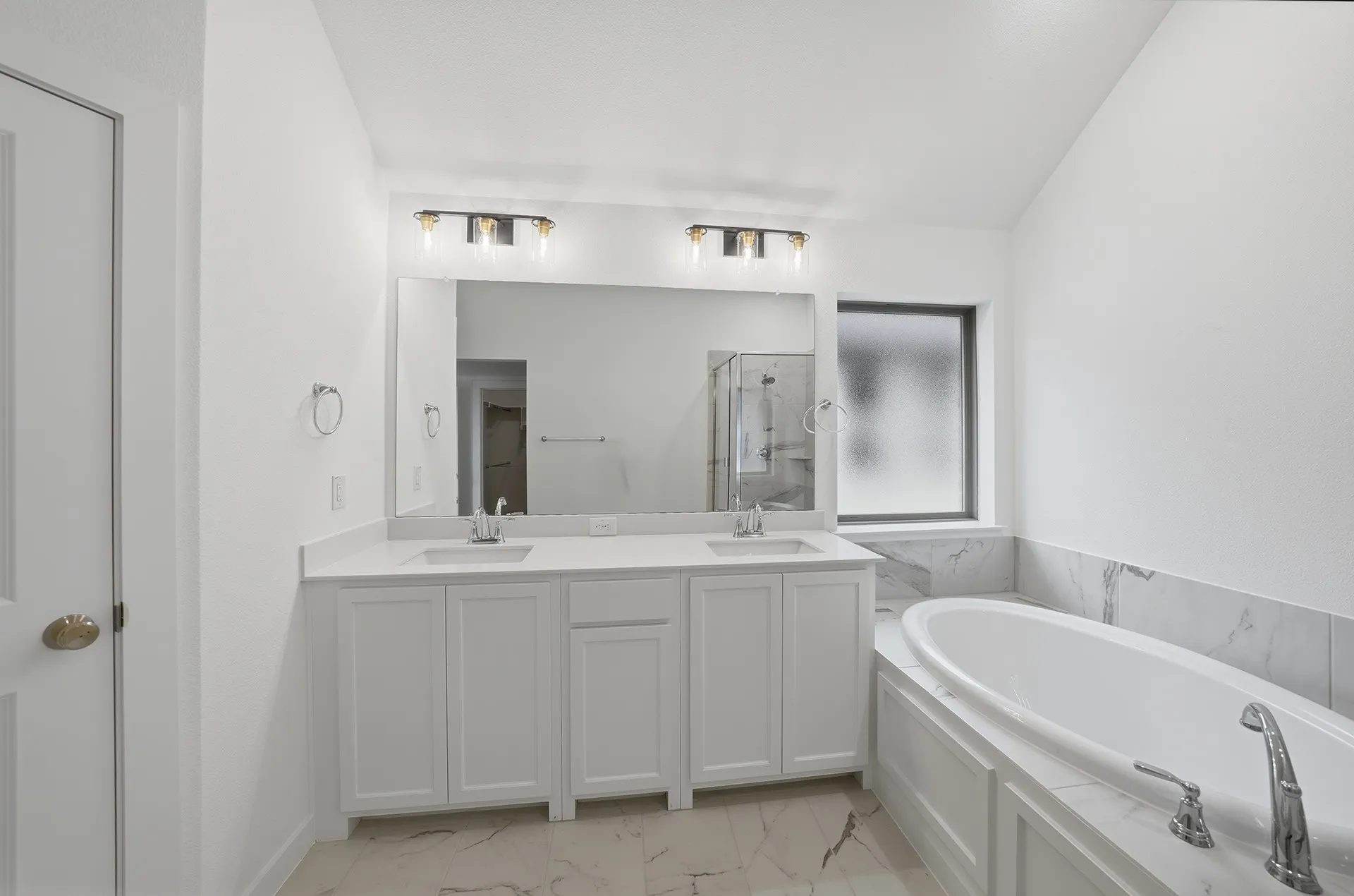 Single Family Residence For Sale in Collin County , 716 Kendall Lane, Celina, Texas 75009, 4 Bedroom, 3 Bathroom, 2 Garage spaces, 2,930 Sqft, built in 2025, New Construction - Complete, Price $619,000, mls#21256709, Real Estate Agent in Celina, Homes For Sale in Collin county, Homes For Sale in Celina, Realtor in Celina Texas, Real Estate Brokerage Independent Realty Texas, Luminita Cordes Realtor
