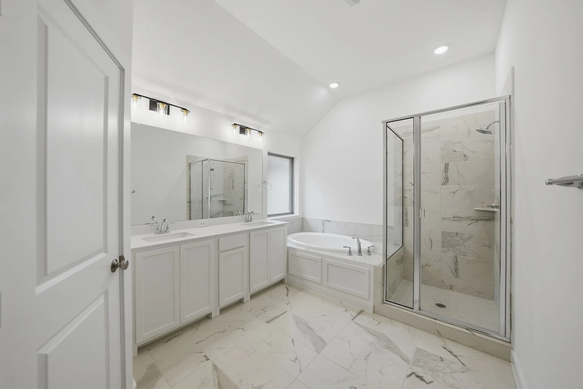 Single Family Residence For Sale in Collin County , 716 Kendall Lane, Celina, Texas 75009, 4 Bedroom, 3 Bathroom, 2 Garage spaces, 2,930 Sqft, built in 2025, New Construction - Complete, Price $619,000, mls#21256709, Real Estate Agent in Celina, Homes For Sale in Collin county, Homes For Sale in Celina, Realtor in Celina Texas, Real Estate Brokerage Independent Realty Texas, Luminita Cordes Realtor
