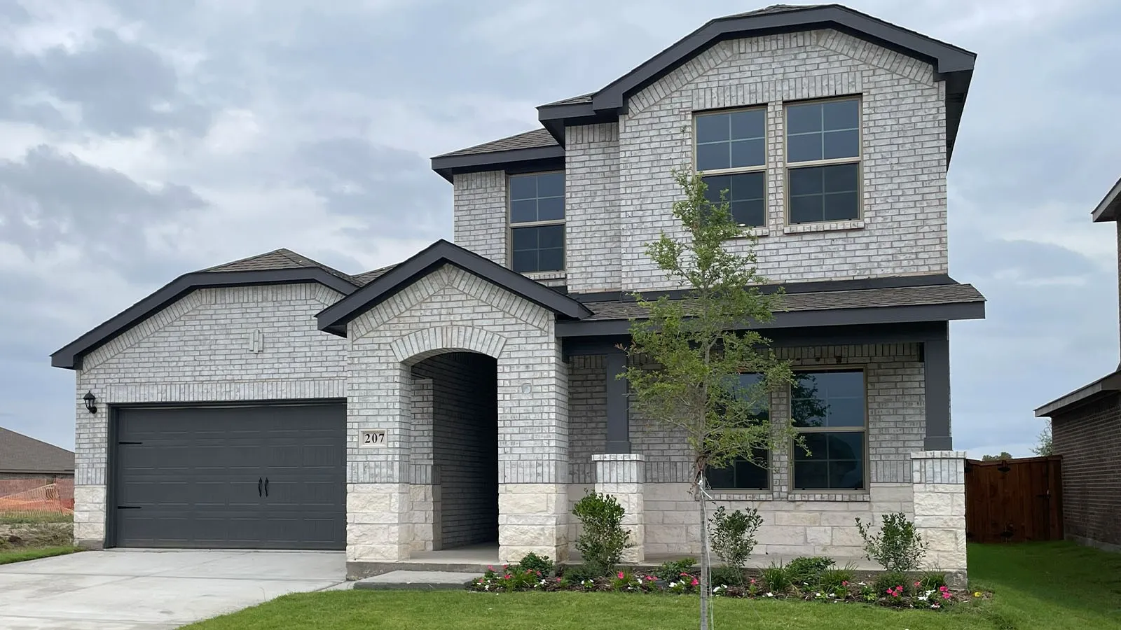 Single Family Residence For Sale in Kaufman County , 207 Van Horn Drive, Terrell, Texas 75160, 4 Bedroom, 3 Bathroom, 2 Garage spaces, 2,242 Sqft, built in 2026, New Construction - Incomplete, mls#21256708, Real Estate Agent in Terrell, Homes For Sale in Kaufman county, Homes For Sale in Terrell, Realtor in Terrell Texas, Real Estate Brokerage Independent Realty Texas, Luminita Cordes Realtor