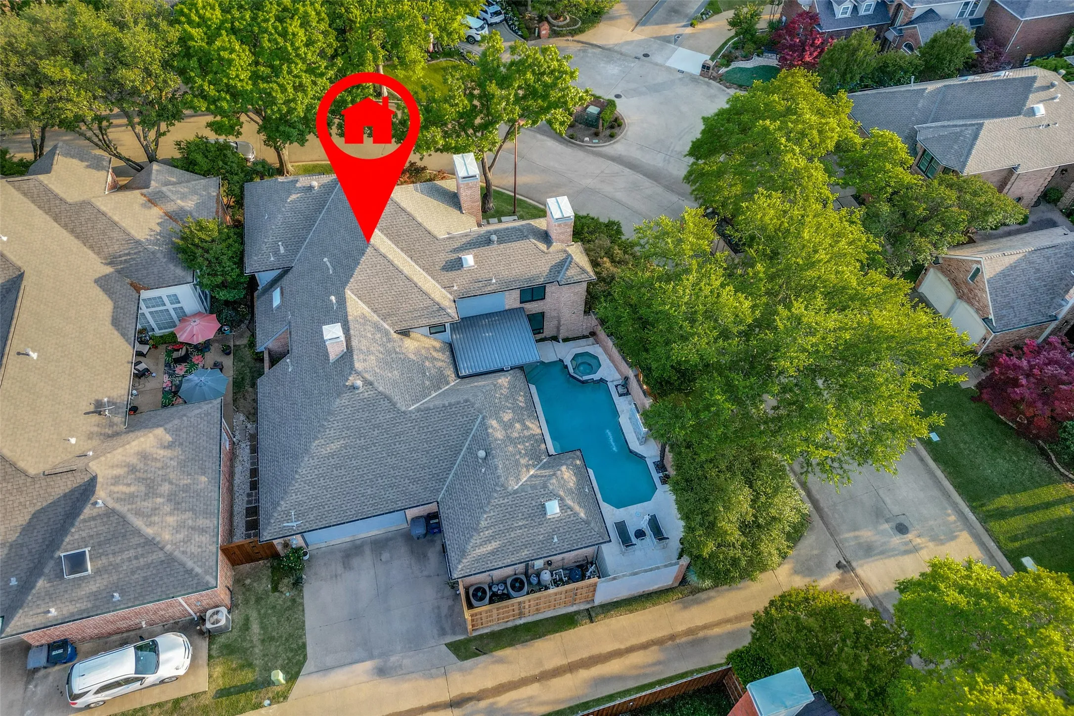 Single Family Residence For Sale in Collin County , 5804 Preston Fairways Drive, Dallas, Texas 75252, 4 Bedroom, 3 Bathroom, 2 Garage spaces, 3,202 Sqft, built in 1991, Preowned, mls#21251446, Real Estate Agent in Dallas, Homes For Sale in Collin county, Homes For Sale in Dallas, Realtor in Dallas Texas, Real Estate Brokerage Independent Realty Texas, Luminita Cordes Realtor