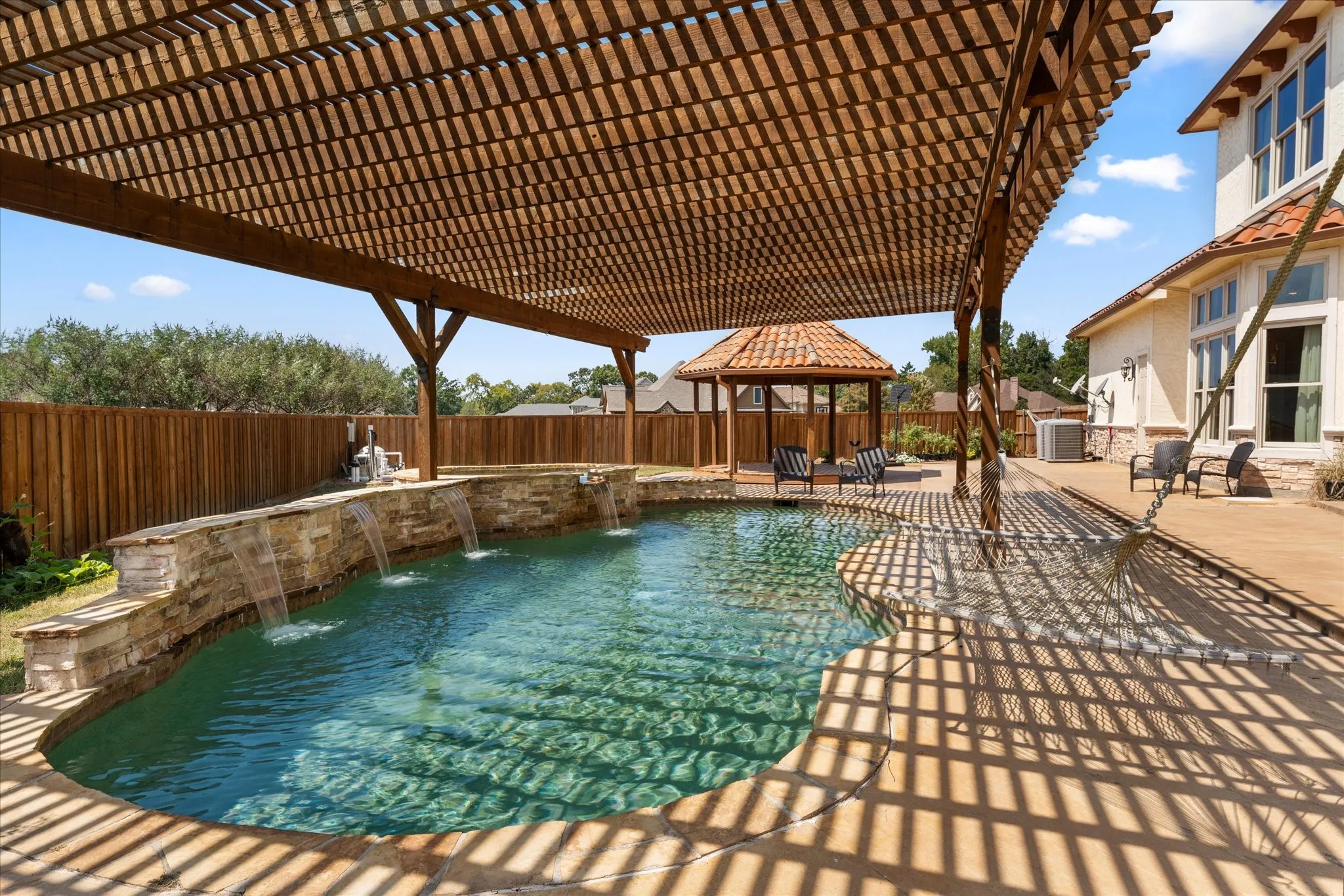Single Family Residence For Sale in Titus County , 224 Kathryn Court, Mt Pleasant, Texas 75455, 6 Bedrooms, 6 Bathrooms, 3 Garage spaces, 8,846 Sqft, built in 2008, Preowned, Price $949,000, mls#21256197, Real Estate Agent in Mt Pleasant, Homes For Sale in Titus county, Homes For Sale in Mt Pleasant, Realtor in Mt Pleasant Texas, Real Estate Brokerage Independent Realty Texas, Luminita Cordes Realtor