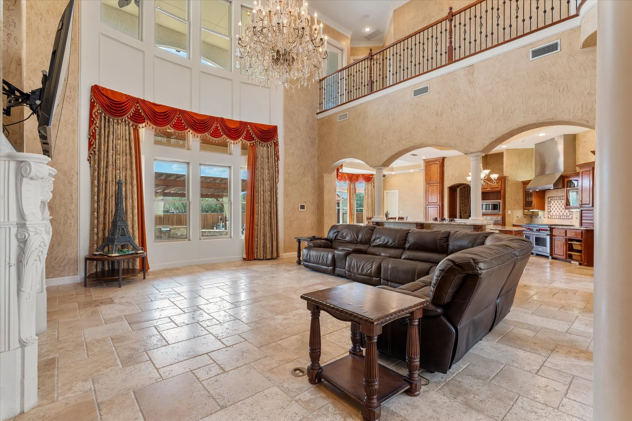 Single Family Residence For Sale in Titus County , 224 Kathryn Court, Mt Pleasant, Texas 75455, 6 Bedrooms, 6 Bathrooms, 3 Garage spaces, 8,846 Sqft, built in 2008, Preowned, Price $949,000, mls#21256197, Real Estate Agent in Mt Pleasant, Homes For Sale in Titus county, Homes For Sale in Mt Pleasant, Realtor in Mt Pleasant Texas, Real Estate Brokerage Independent Realty Texas, Luminita Cordes Realtor