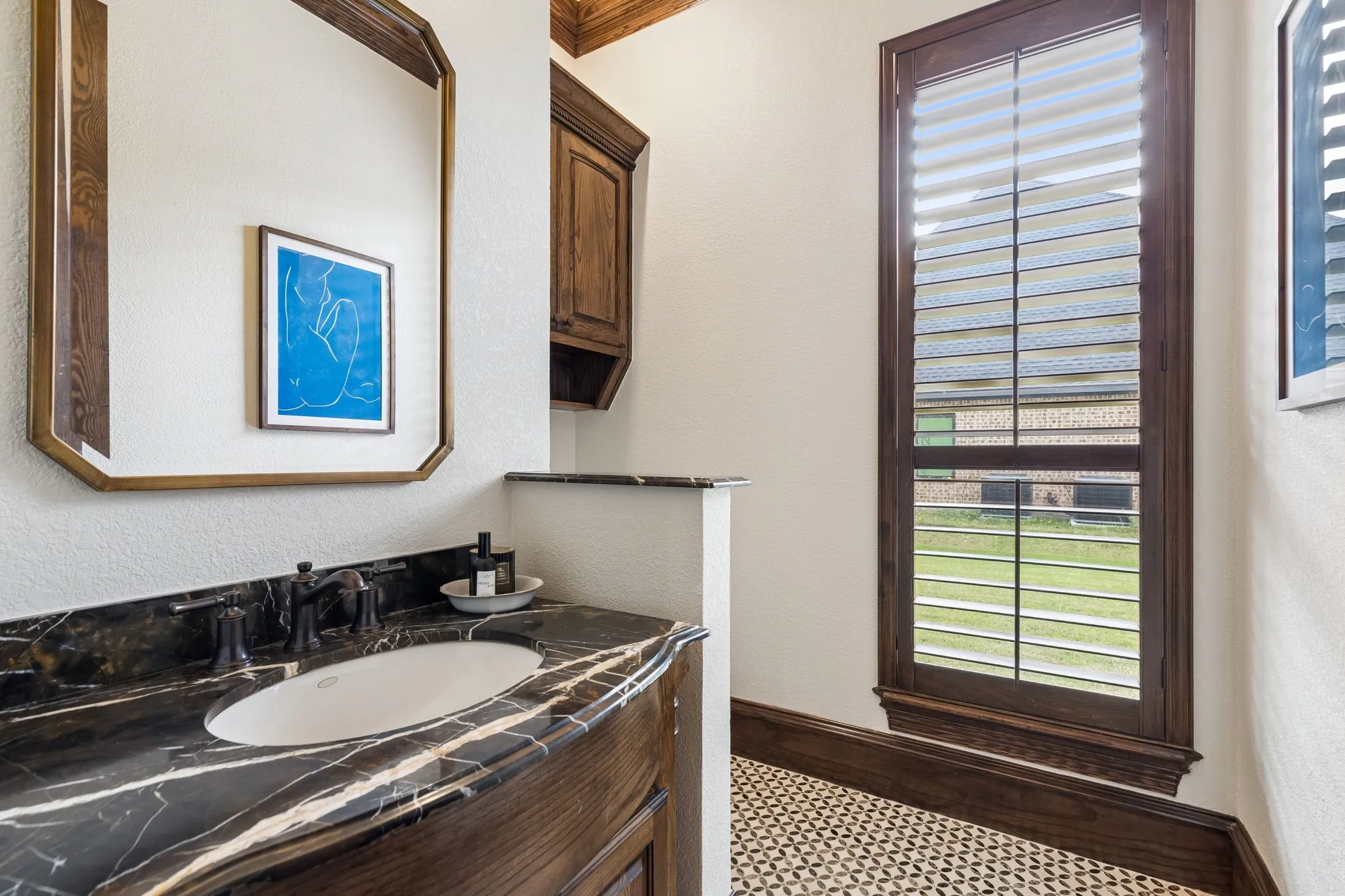 Single Family Residence For Sale in Rockwall County , 156 Stoneleigh Drive, Heath, Texas 75032, 4 Bedroom, 4 Bathroom, 3 Garage spaces, 4,260 Sqft, built in 2002, Preowned, mls#21238044, Real Estate Agent in Heath, Homes For Sale in Rockwall county, Homes For Sale in Heath, Realtor in Heath Texas, Real Estate Brokerage Independent Realty Texas, Luminita Cordes Realtor