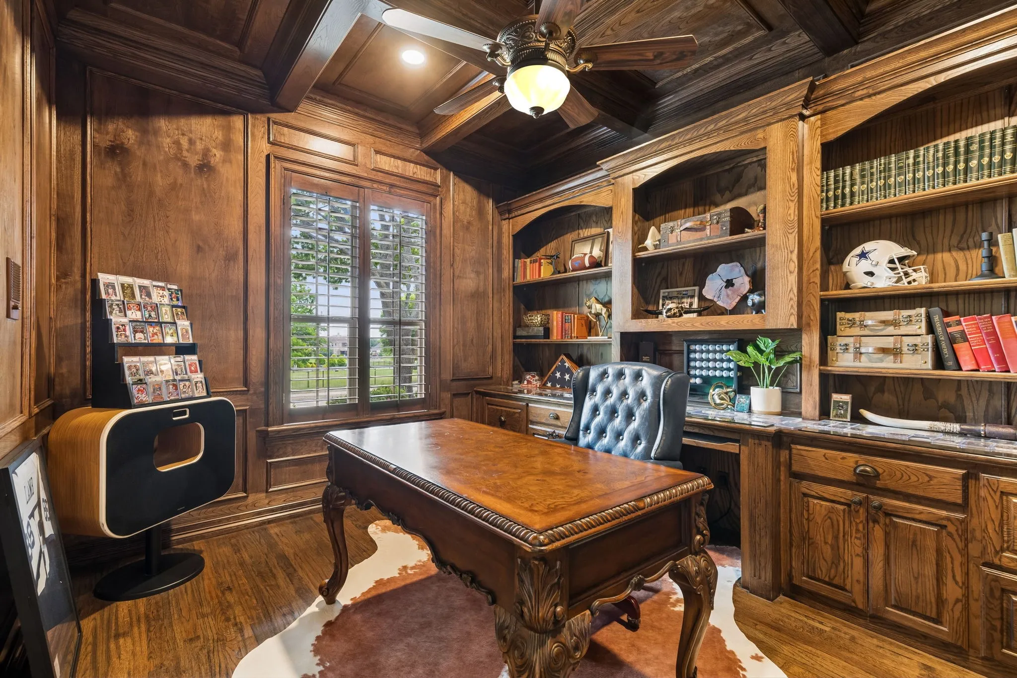Single Family Residence For Sale in Rockwall County , 156 Stoneleigh Drive, Heath, Texas 75032, 4 Bedroom, 4 Bathroom, 3 Garage spaces, 4,260 Sqft, built in 2002, Preowned, mls#21238044, Real Estate Agent in Heath, Homes For Sale in Rockwall county, Homes For Sale in Heath, Realtor in Heath Texas, Real Estate Brokerage Independent Realty Texas, Luminita Cordes Realtor