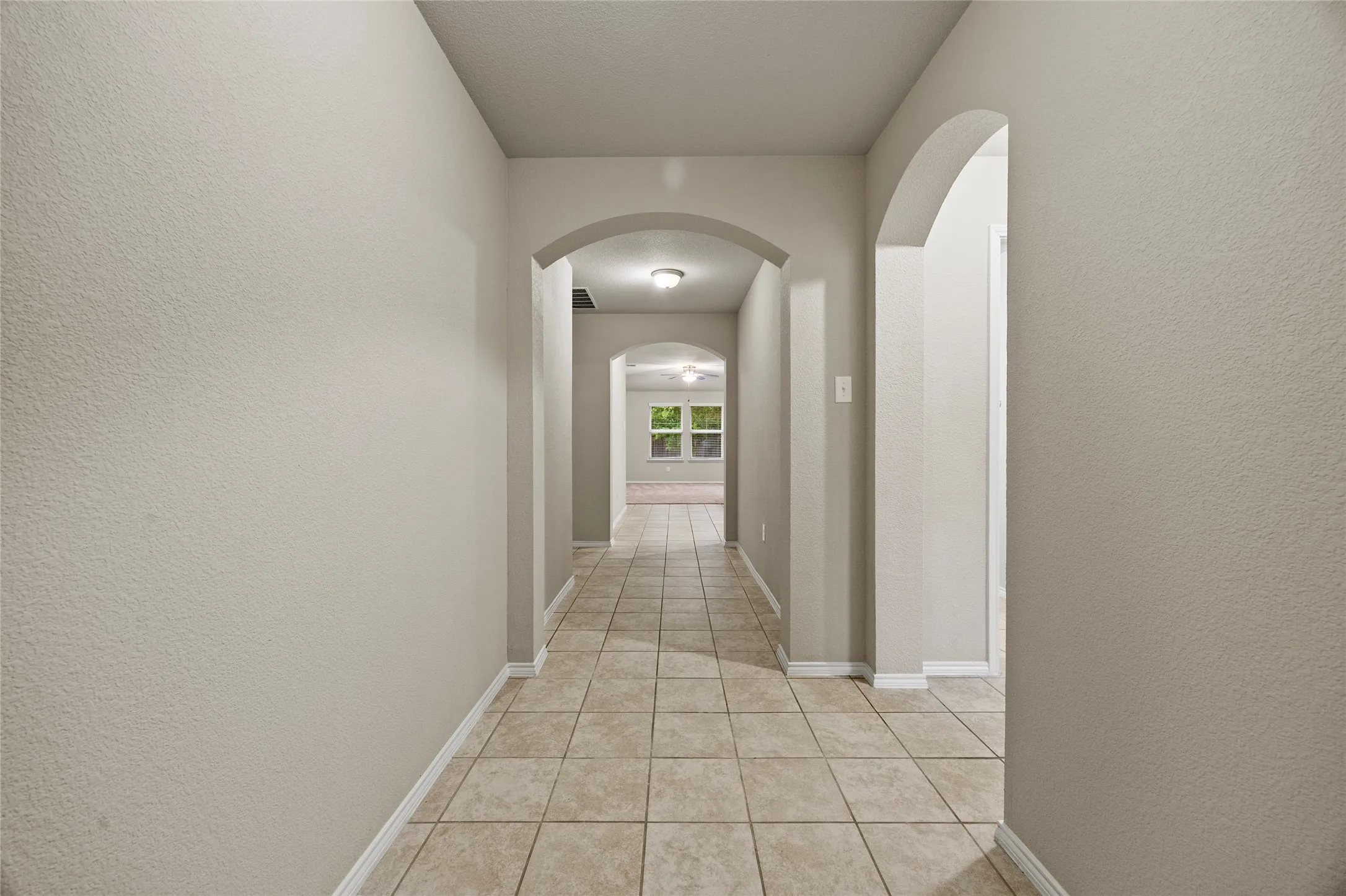 Single Family Residence For Sale in Rockwall County , 2492 Saldana Drive, Fate, Texas 75189, 4 Bedroom, 2 Bathroom, 2 Garage spaces, 1,609 Sqft, built in 2017, Preowned, mls#21255149, Real Estate Agent in Fate, Homes For Sale in Rockwall county, Homes For Sale in Fate, Realtor in Fate Texas, Real Estate Brokerage Independent Realty Texas, Luminita Cordes Realtor