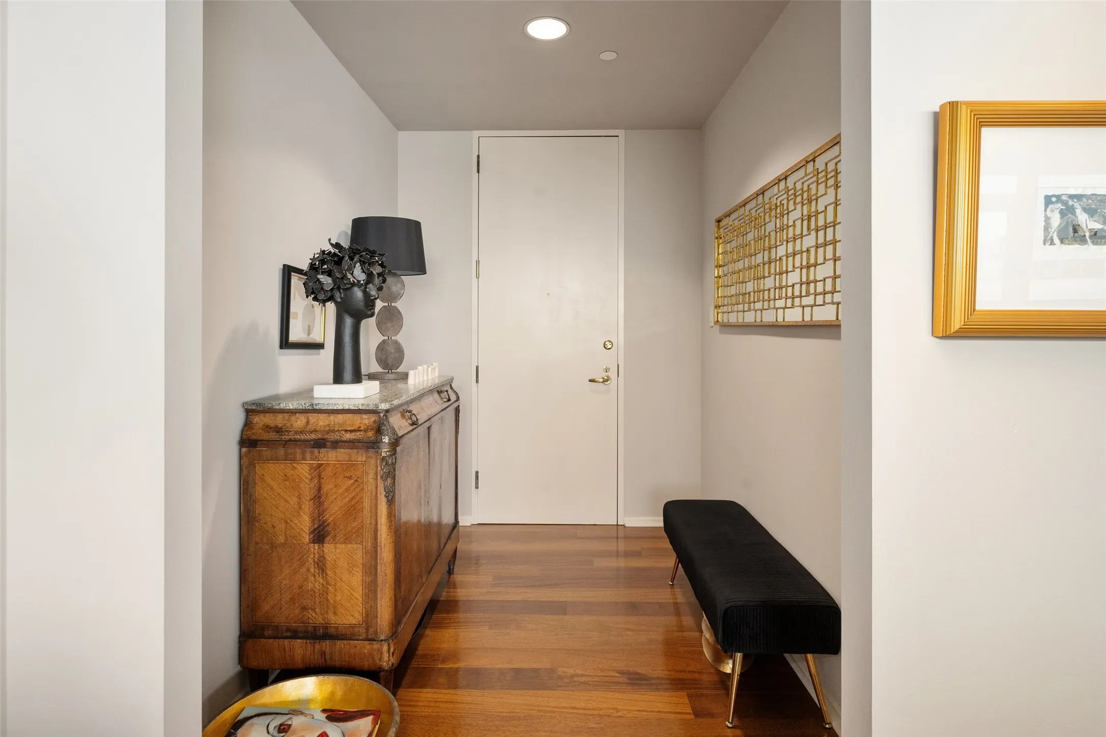 Condominium For Rent in Dallas County , 3111 Welborn Street 1201, Dallas, Texas 75219, 2 Bedroom, 3 Bathroom, 2 Garage spaces, 2,111 Sqft, built in 1985, Preowned, mls#21252197, Real Estate Agent in Dallas, Homes For Rent in Dallas county, Homes For Rent in Dallas, Realtor in Dallas Texas, Real Estate Brokerage Independent Realty Texas, Luminita Cordes Realtor