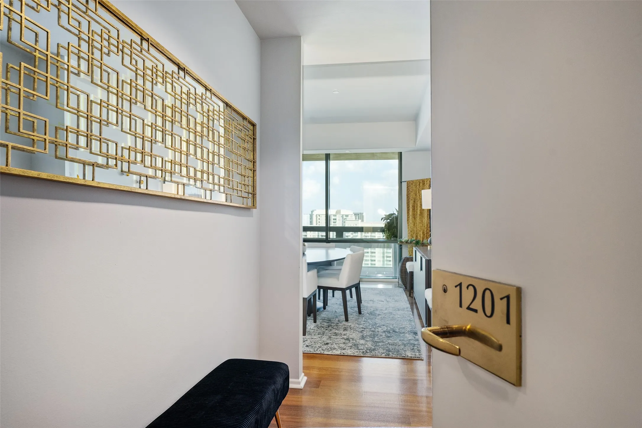 Condominium For Rent in Dallas County , 3111 Welborn Street 1201, Dallas, Texas 75219, 2 Bedroom, 3 Bathroom, 2 Garage spaces, 2,111 Sqft, built in 1985, Preowned, mls#21252197, Real Estate Agent in Dallas, Homes For Rent in Dallas county, Homes For Rent in Dallas, Realtor in Dallas Texas, Real Estate Brokerage Independent Realty Texas, Luminita Cordes Realtor