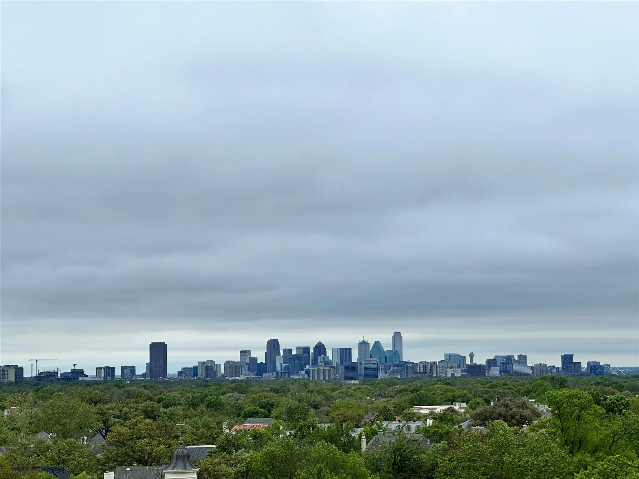 Condominium For Sale in Dallas County , 6211 W Northwest Highway 803, Dallas, Texas 75225, 1 Bedroom, 1 Bathroom, 1 Garage spaces, 585 Sqft, built in 1966, mls#21255631, Real Estate Agent in Dallas, Homes For Sale in Dallas county, Homes For Sale in Dallas, Realtor in Dallas Texas, Real Estate Brokerage Independent Realty Texas, Luminita Cordes Realtor