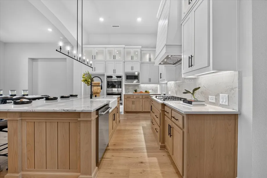 Single Family Residence For Sale in Denton County , 1617 Sandbrock Drive, Aubrey, Texas 76227, 4 Bedroom, 5 Bathroom, 3 Garage spaces, 3,194 Sqft, built in 2026, New Construction - Incomplete, mls#21256435, Real Estate Agent in Aubrey, Homes For Sale in Denton county, Homes For Sale in Aubrey, Realtor in Aubrey Texas, Real Estate Brokerage Independent Realty Texas, Luminita Cordes Realtor
