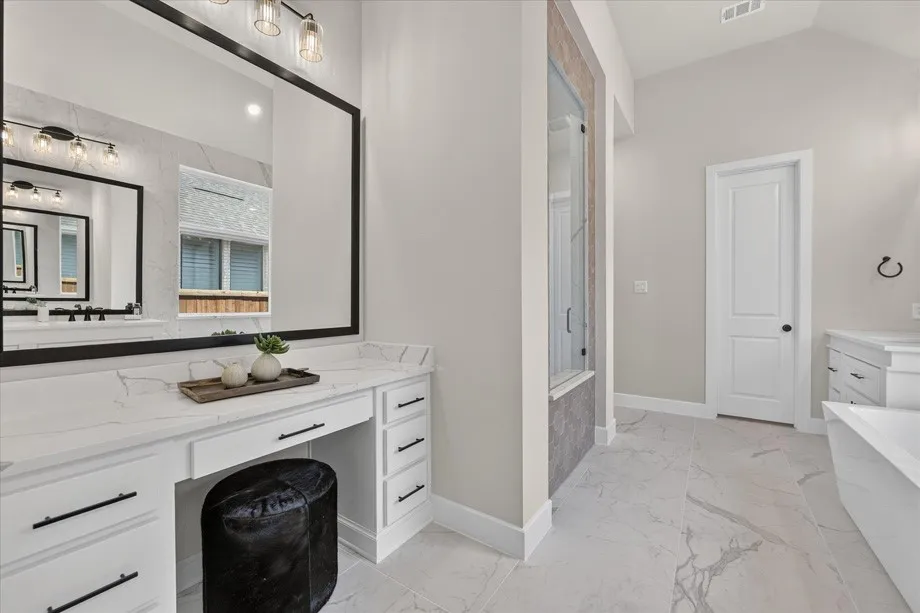 Single Family Residence For Sale in Denton County , 1617 Sandbrock Drive, Aubrey, Texas 76227, 4 Bedroom, 5 Bathroom, 3 Garage spaces, 3,194 Sqft, built in 2026, New Construction - Incomplete, mls#21256435, Real Estate Agent in Aubrey, Homes For Sale in Denton county, Homes For Sale in Aubrey, Realtor in Aubrey Texas, Real Estate Brokerage Independent Realty Texas, Luminita Cordes Realtor
